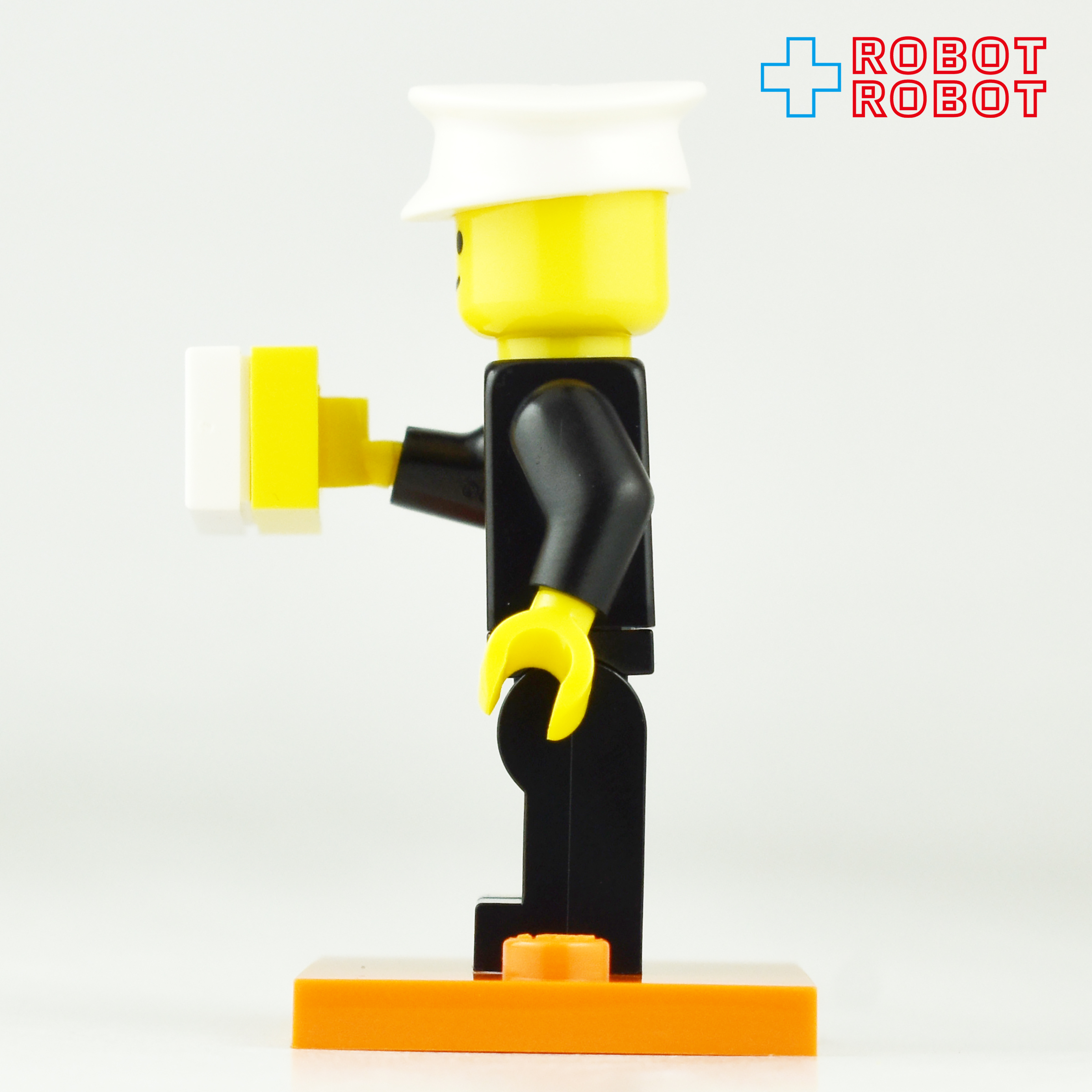 レゴ LEGO ミニフィグ シリーズ18 71021 警察官 ミニフィギュア 入荷写真
