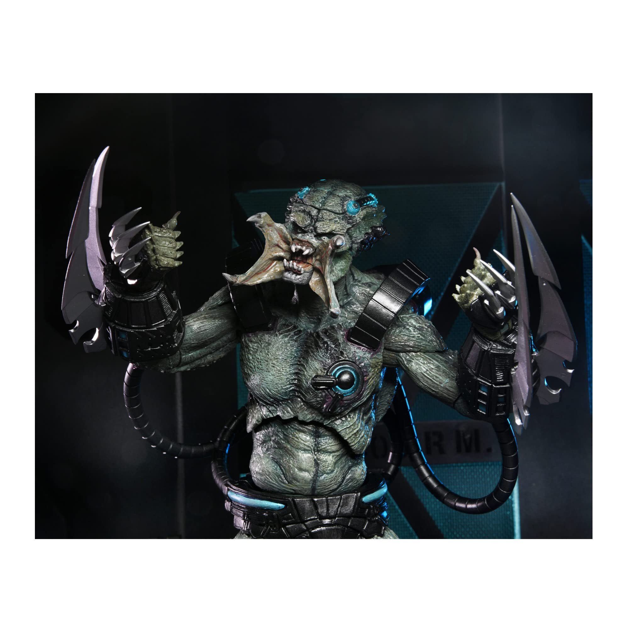 ネカ NECA プレデター コンクリートジャングル ストーンハートプレデター アクションフィギュア 未開封 入荷写真