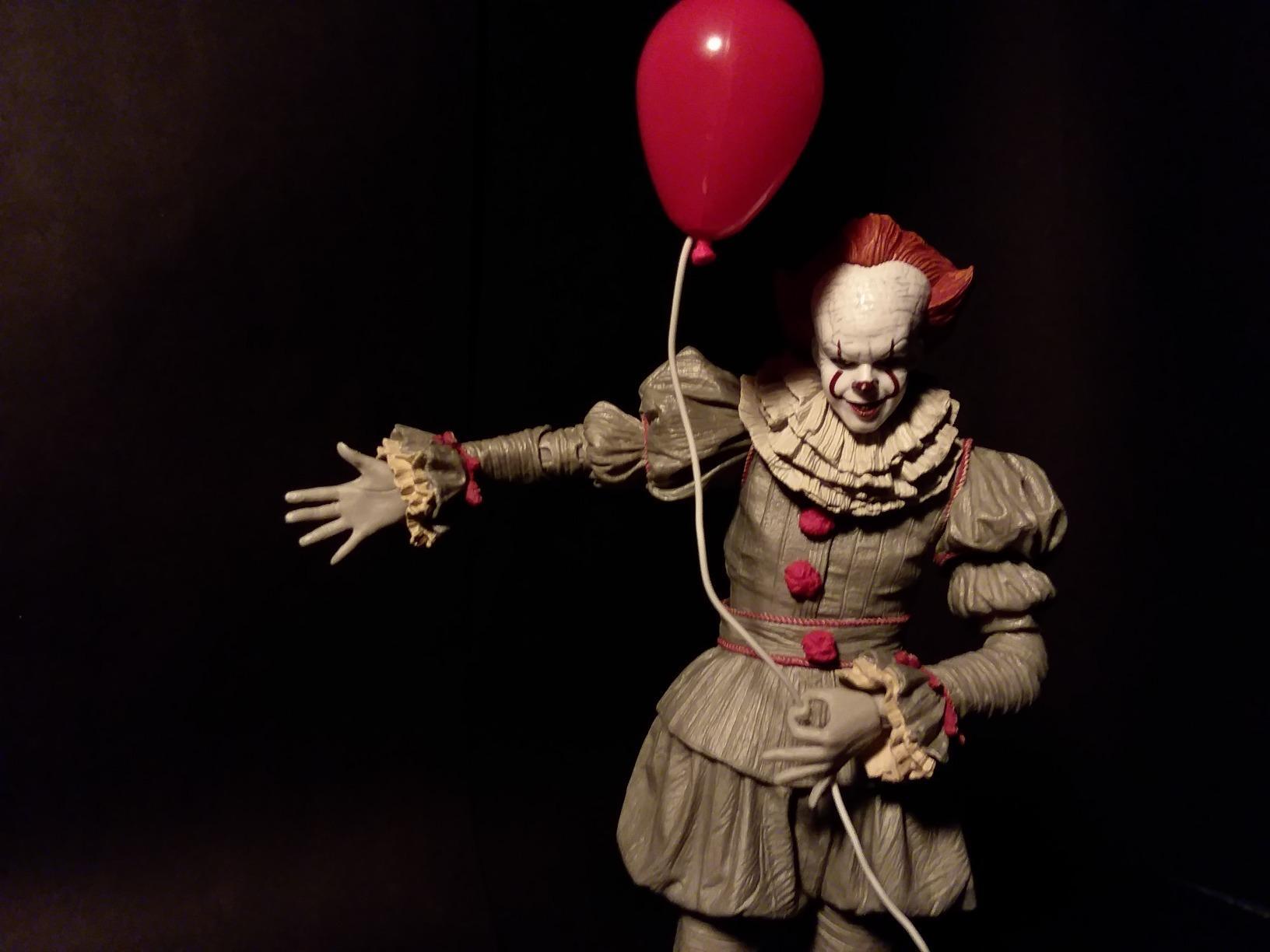 NECA IT イット それが見えたら、終わり。 ペニーワイズ アルティメット 7インチ アクションフィギュア 未開封 入荷写真
