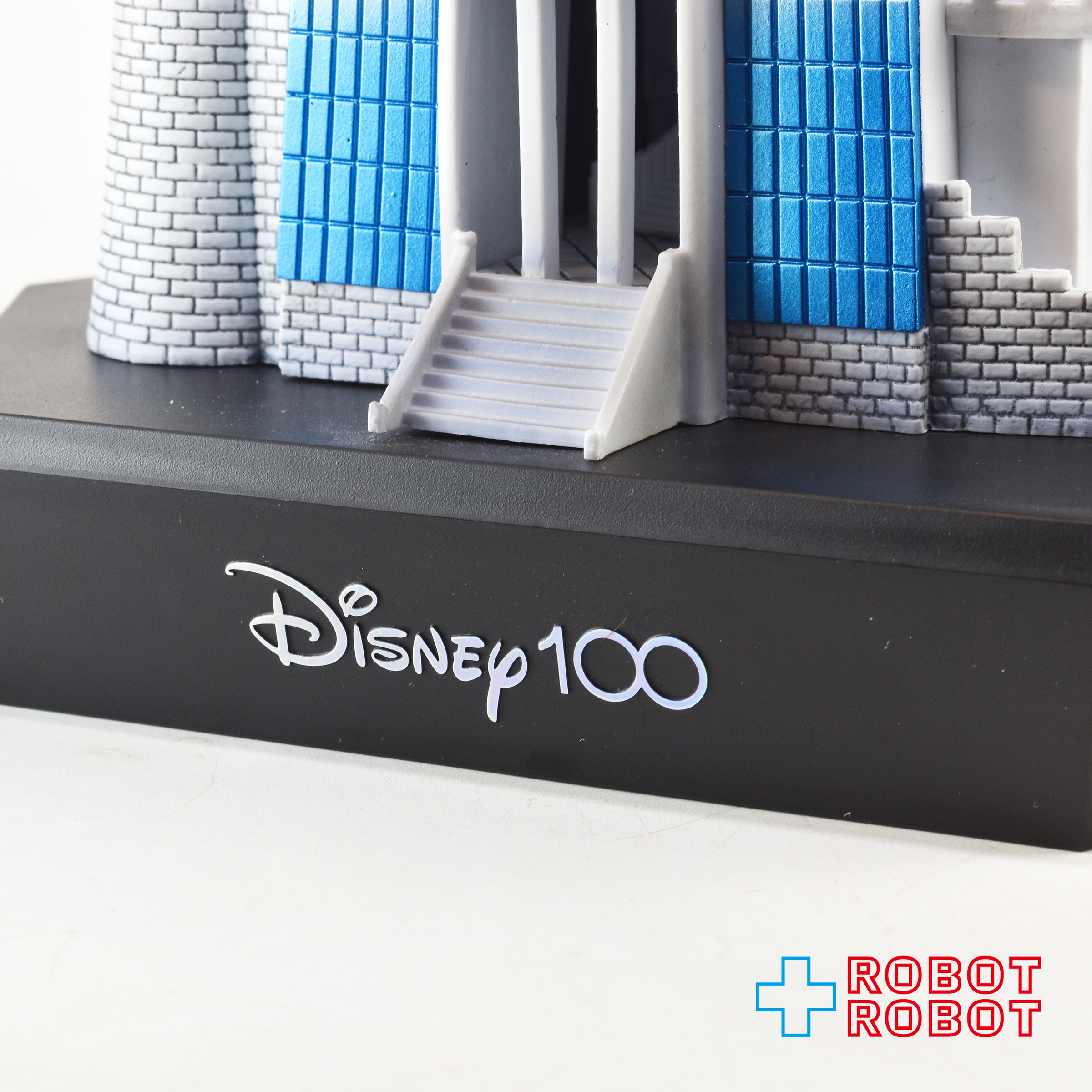 ディズニー Happyくじ 100周年 A賞 シンデレラ城 フィギュア ルース 入荷写真