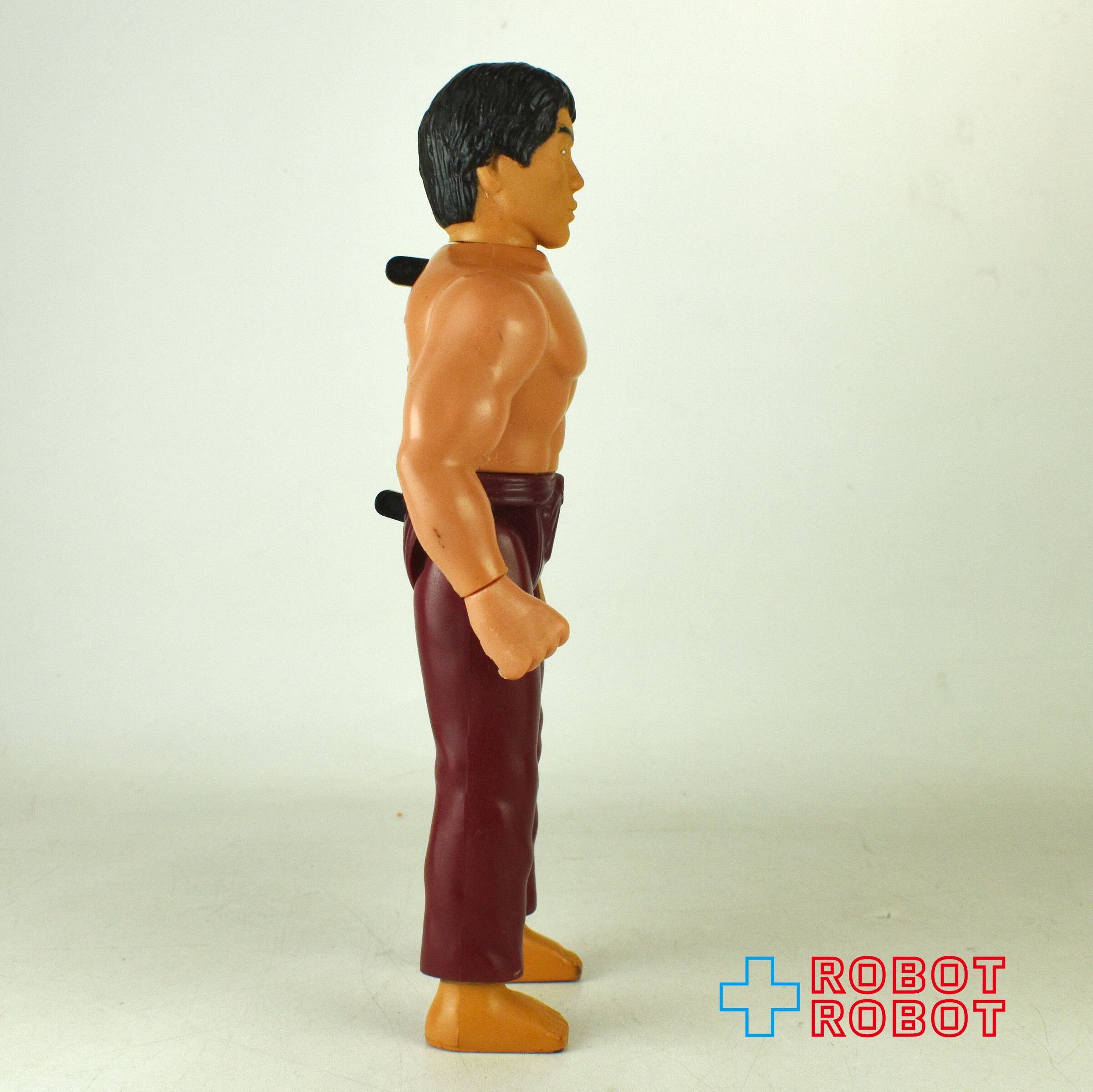 レムコ ベストキッド ( カラテキッド ) 渡口チョウゼン（赤パンツ） アクションフィギュア 入荷写真