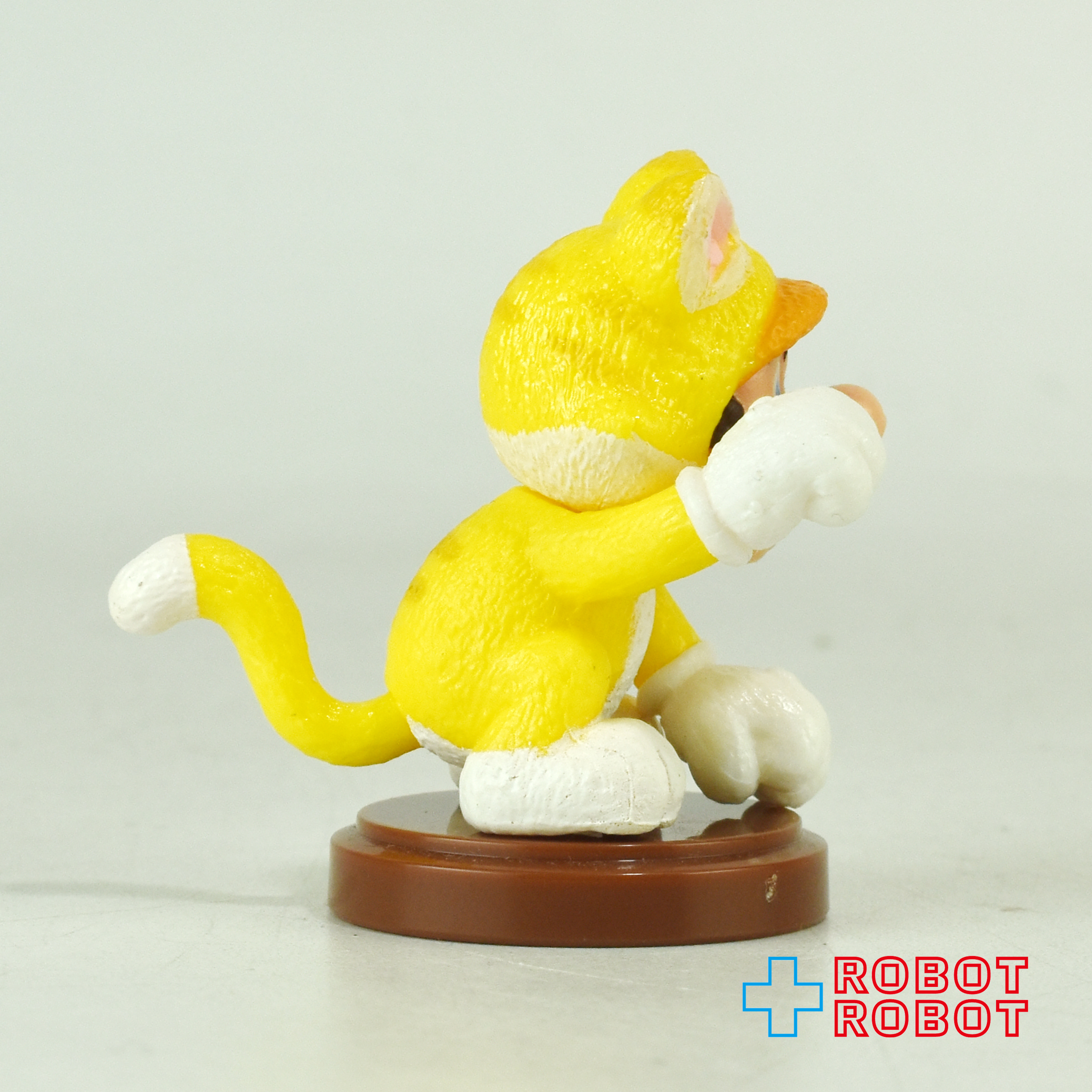 チョコエッグ スーパーマリオ 3Dワールド ネコマリオ 01 入荷写真