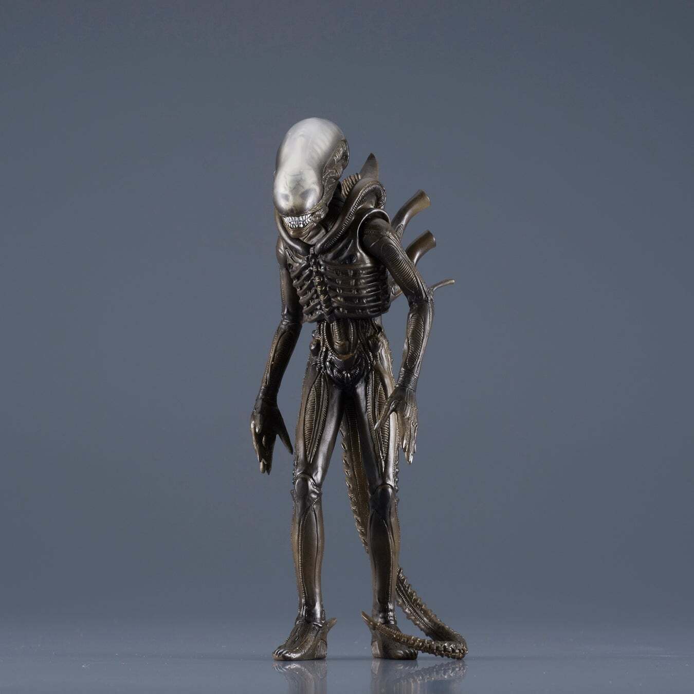 タカラトミーアーツ SR+ 20世紀スタジオ エイリアン / エイリアン (ノーマル 口閉じ) カプセルフィギュア 入荷写真