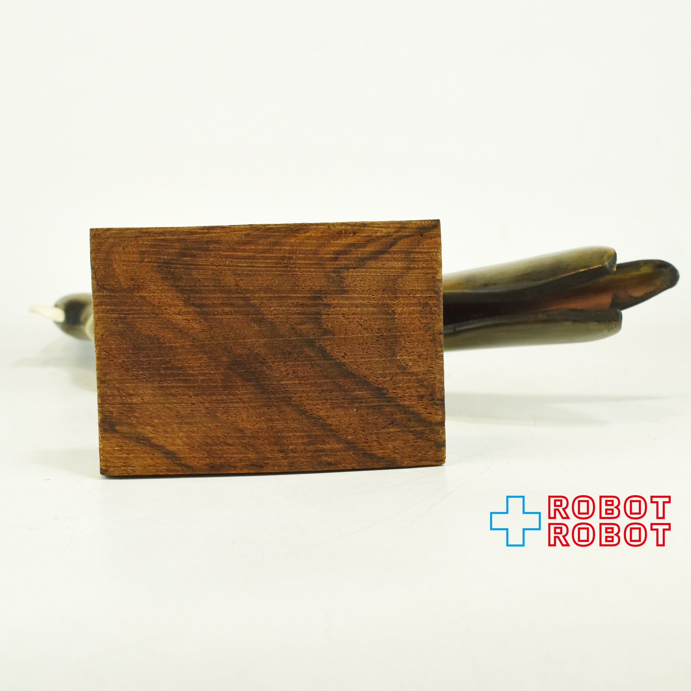 オウム 木彫り置物 19センチ 入荷写真