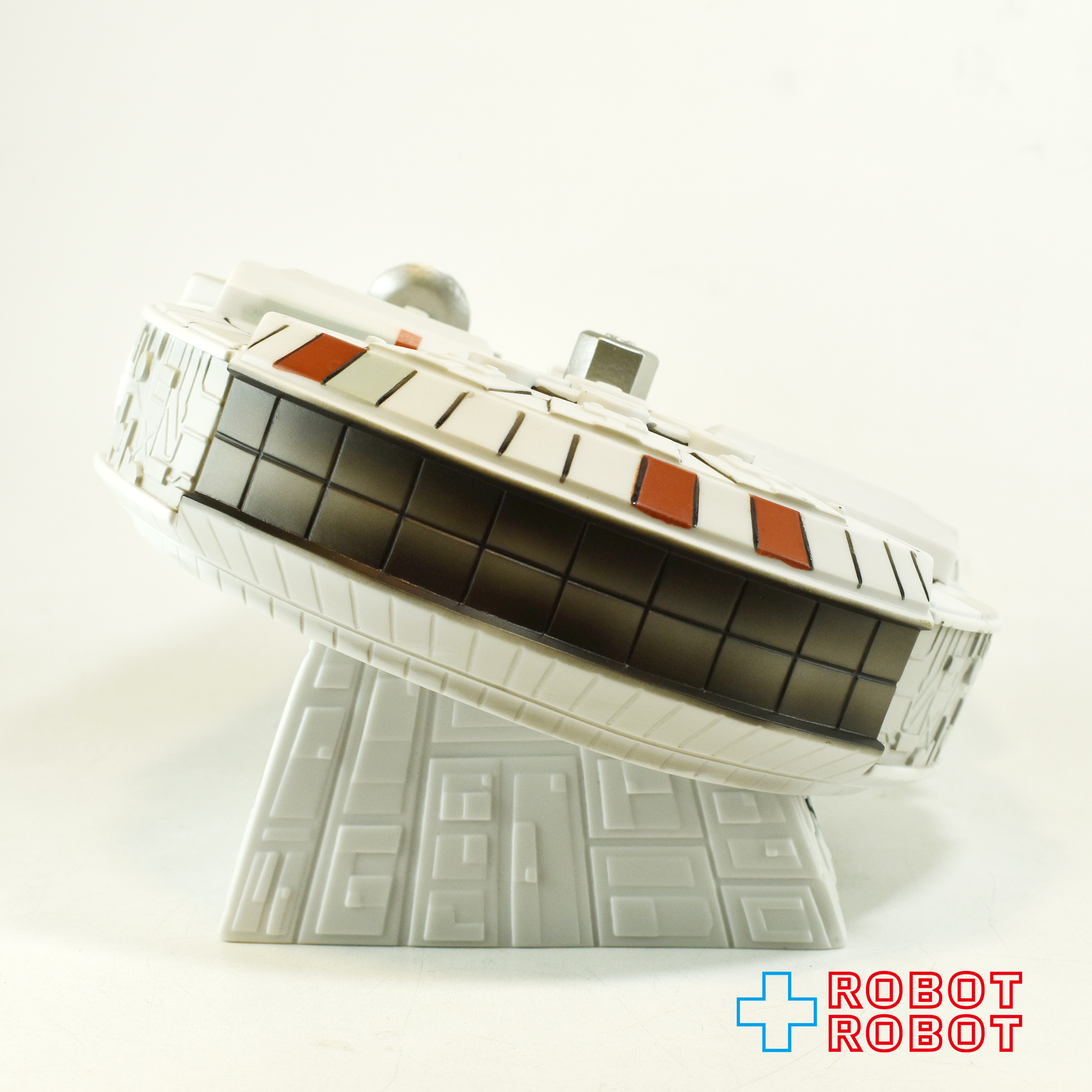 モノグラム スター・ウォーズ ミレニアム・ファルコン PVC 貯金箱 入荷写真