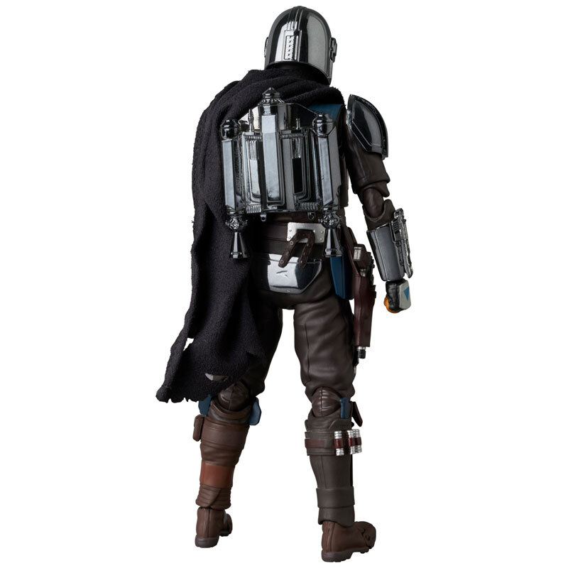 メディコム・トイ MAFEX マフェックス No.256 スター・ウォーズ マンダロリアン / マンダロリアン クロームVer. アクションフィギュア 入荷写真
