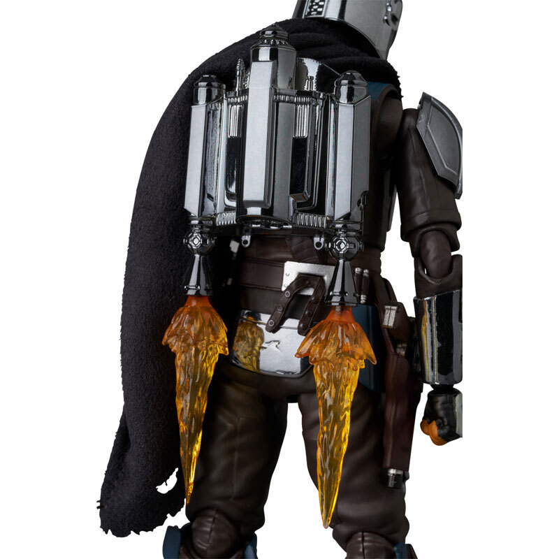 メディコム・トイ MAFEX マフェックス No.256 スター・ウォーズ マンダロリアン / マンダロリアン クロームVer. アクションフィギュア 入荷写真