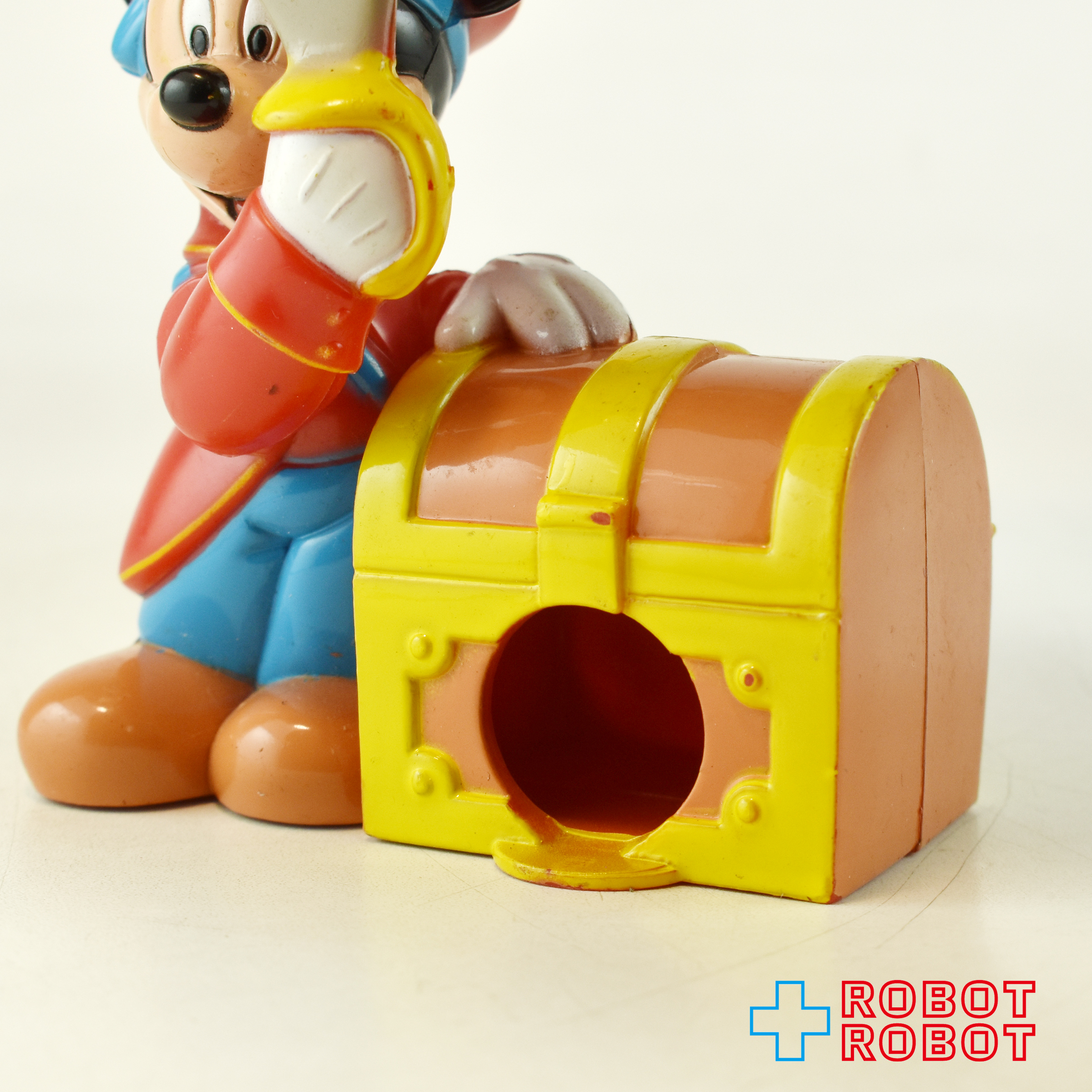 リーフ社 ディズニー ミッキーマウス 海賊 アクションガムボールディスペンサー 入荷写真