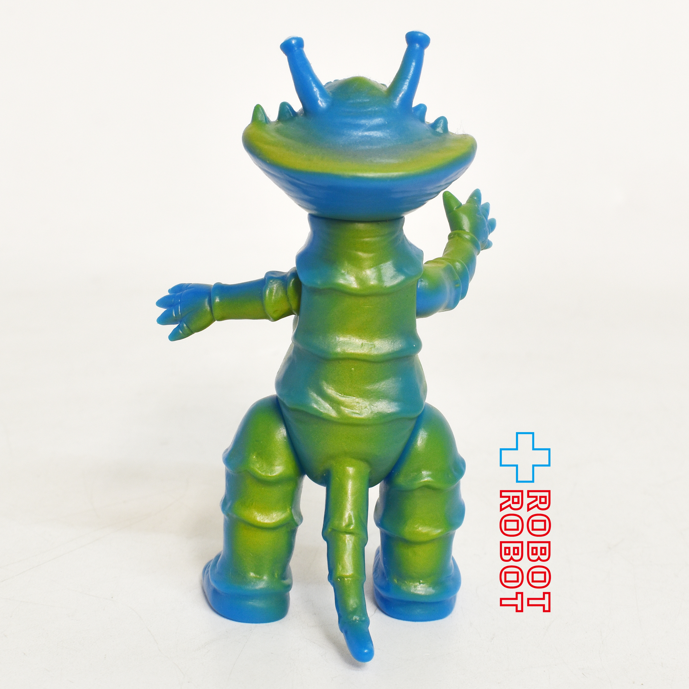 バンダイ HGシリーズ ブルマァク魂 ウルトラマン カネゴン (ブルマァクカラー) ミニソフビ  入荷写真