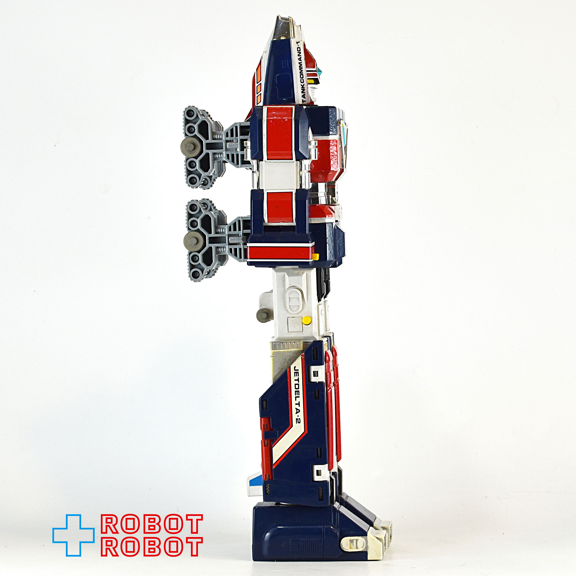 バンダイ DX超合金 超新星フラッシュマン GC-34 タンクコマンド ルース 入荷写真