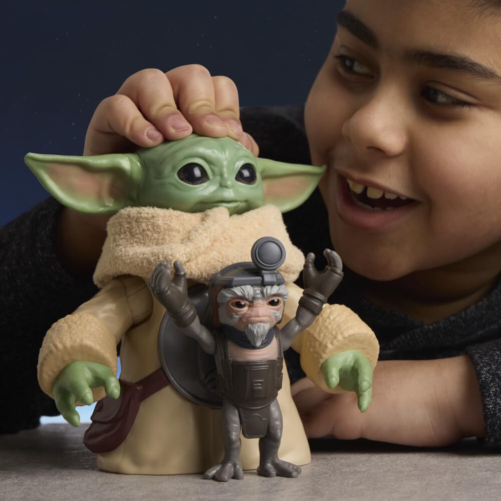 ハズブロ スター・ウォーズ マンダロリアン&グローグー ハグしてグローグー 6.5インチ エレクトロニック アクションフィギュア 未開封 入荷写真
