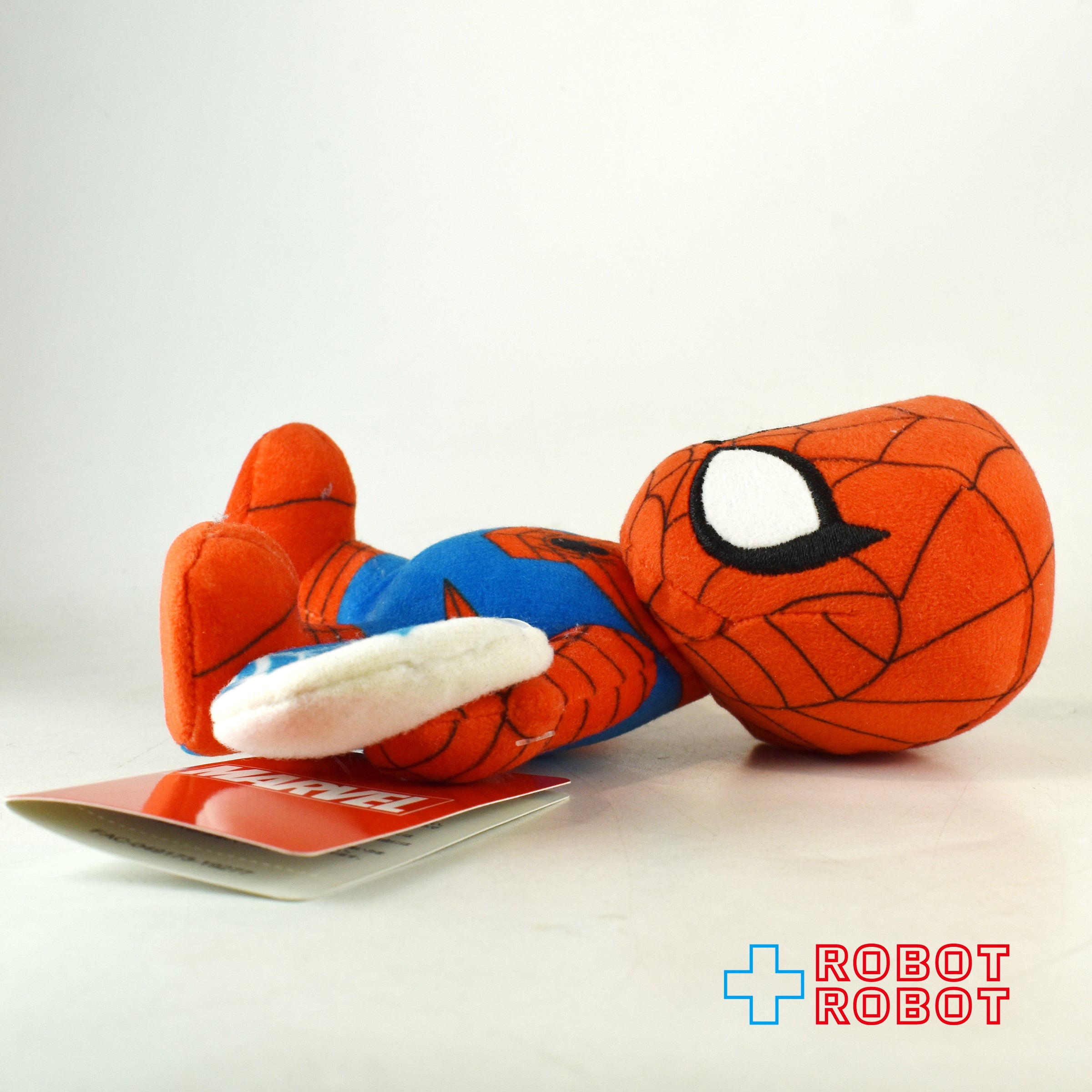 ディズニーストア マーベル スパイダーマン マグネット付き ぬいぐるみ 上海限定 紙タグ付き