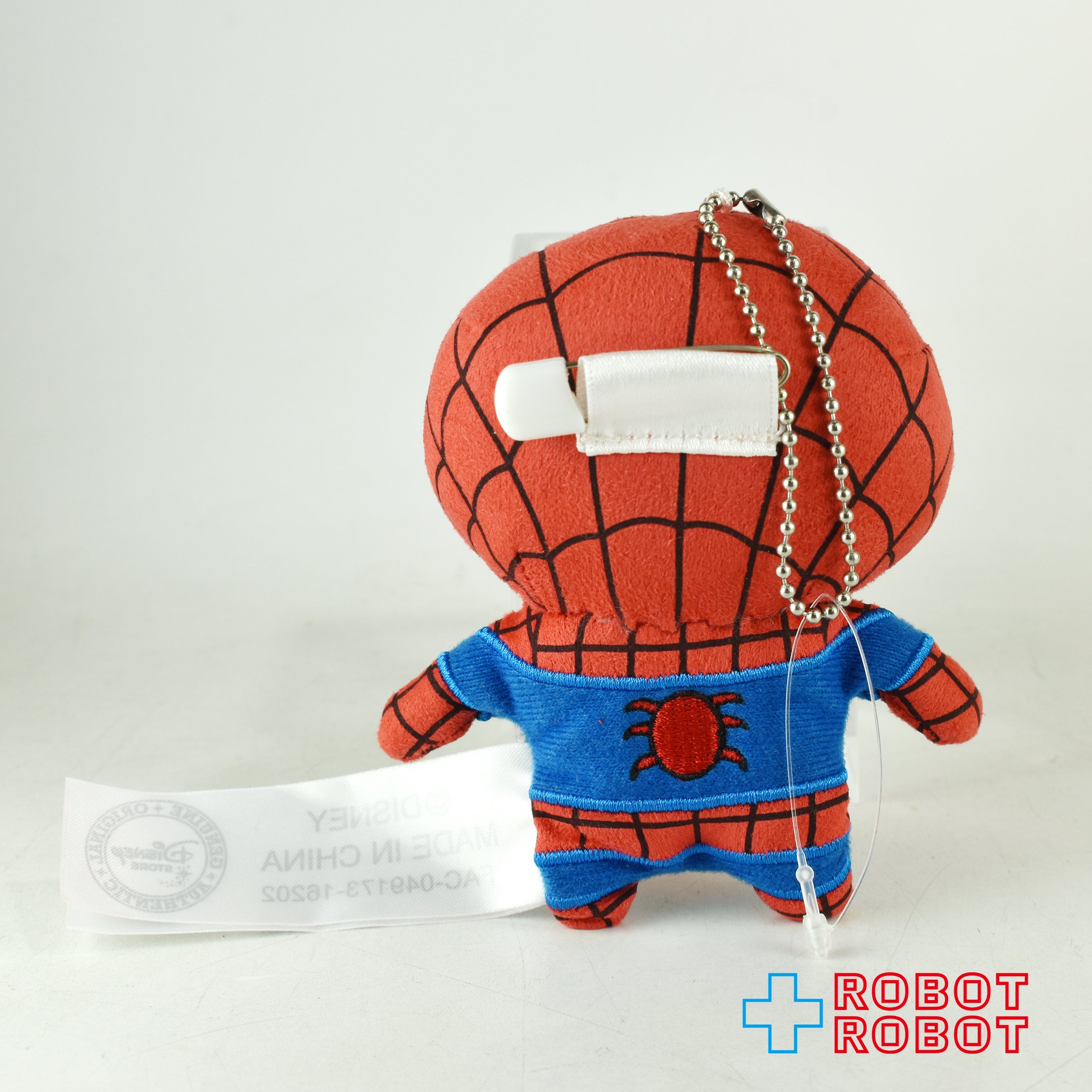 ディズニーストア マーベル スパイダーマン ぬいぐるみバッジ 11センチ