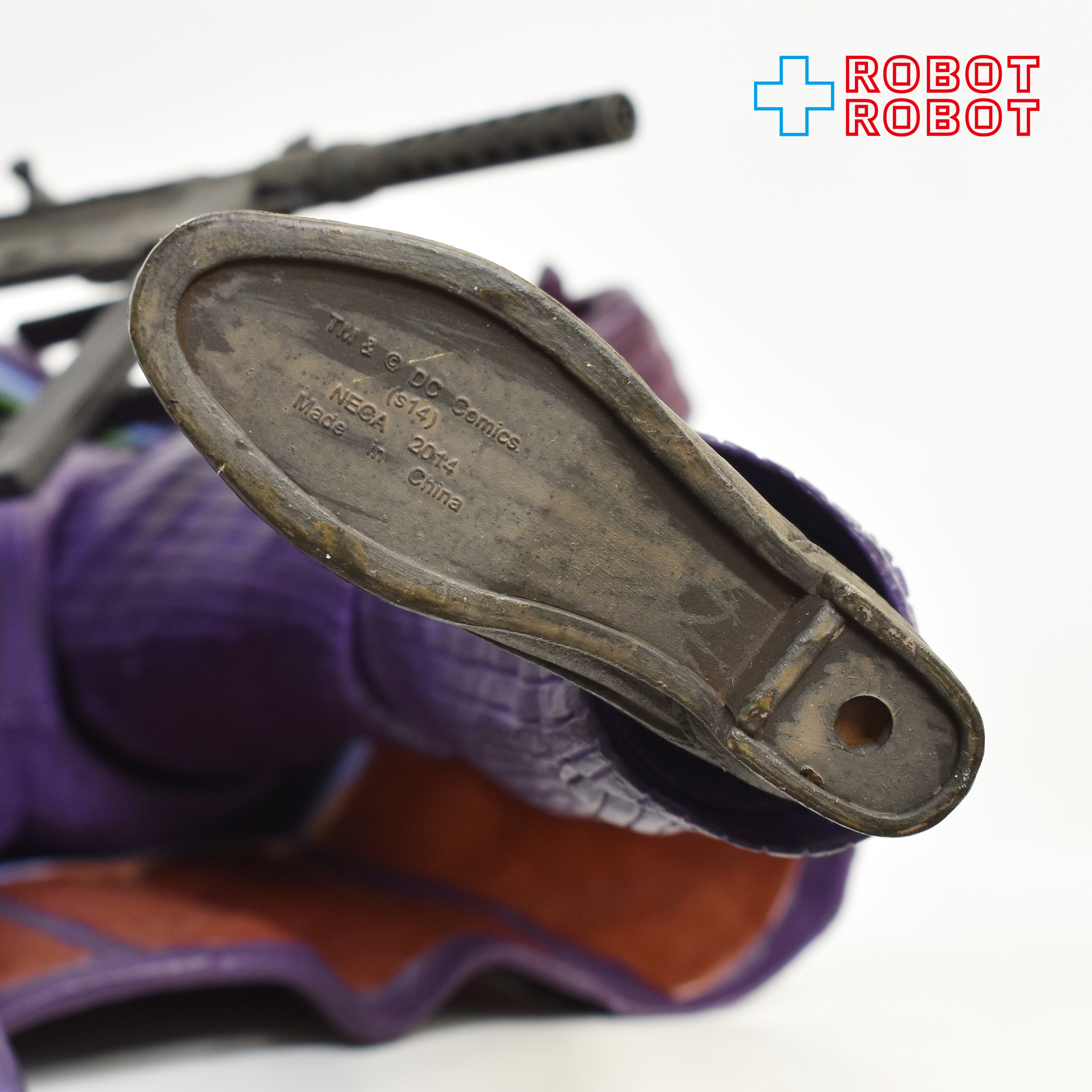 ネカ DC バットマン  ダークナイト ジョーカー 1/4 アクションフィギュア ルース 入荷写真