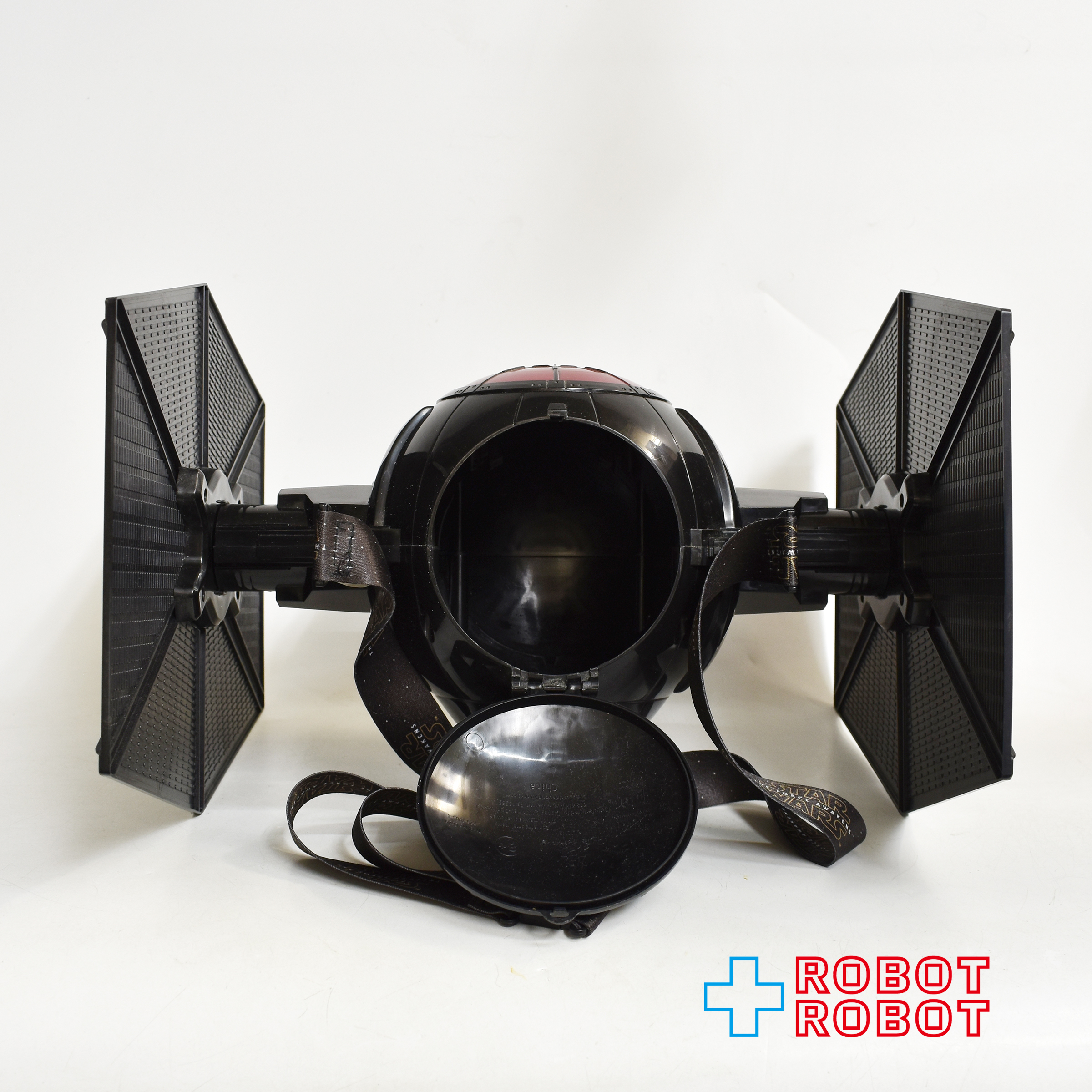 WDW ディズニーリゾート スター・ウォーズ フォースの覚醒 タイ・ファイター ポップコーンバケット ストラップ付き 入荷写真