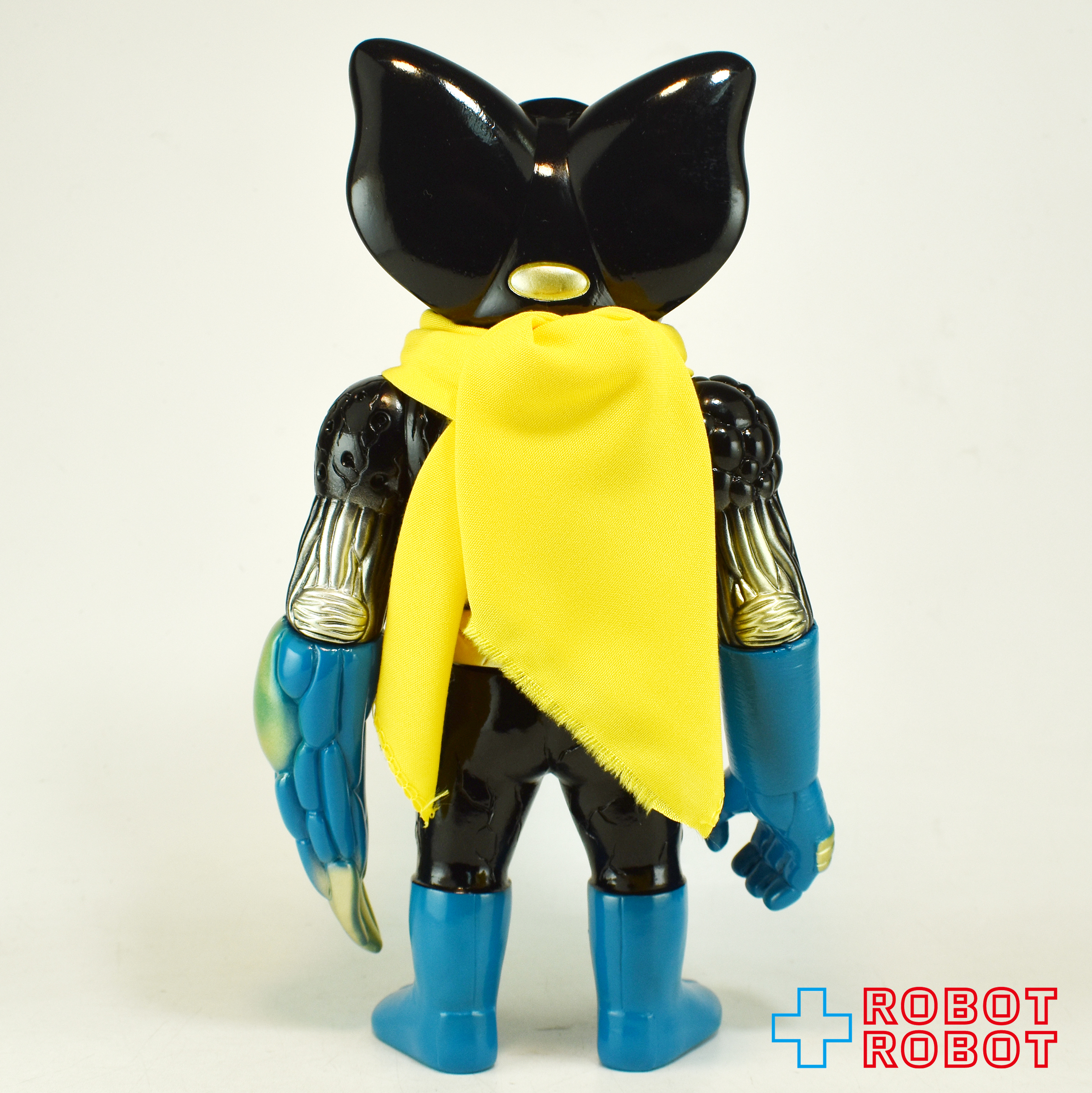 ネオワン × リアルヘッド エレマックス (黒成形・ブルー/シルバー塗装版) ソフビ フィギュア 入荷写真
