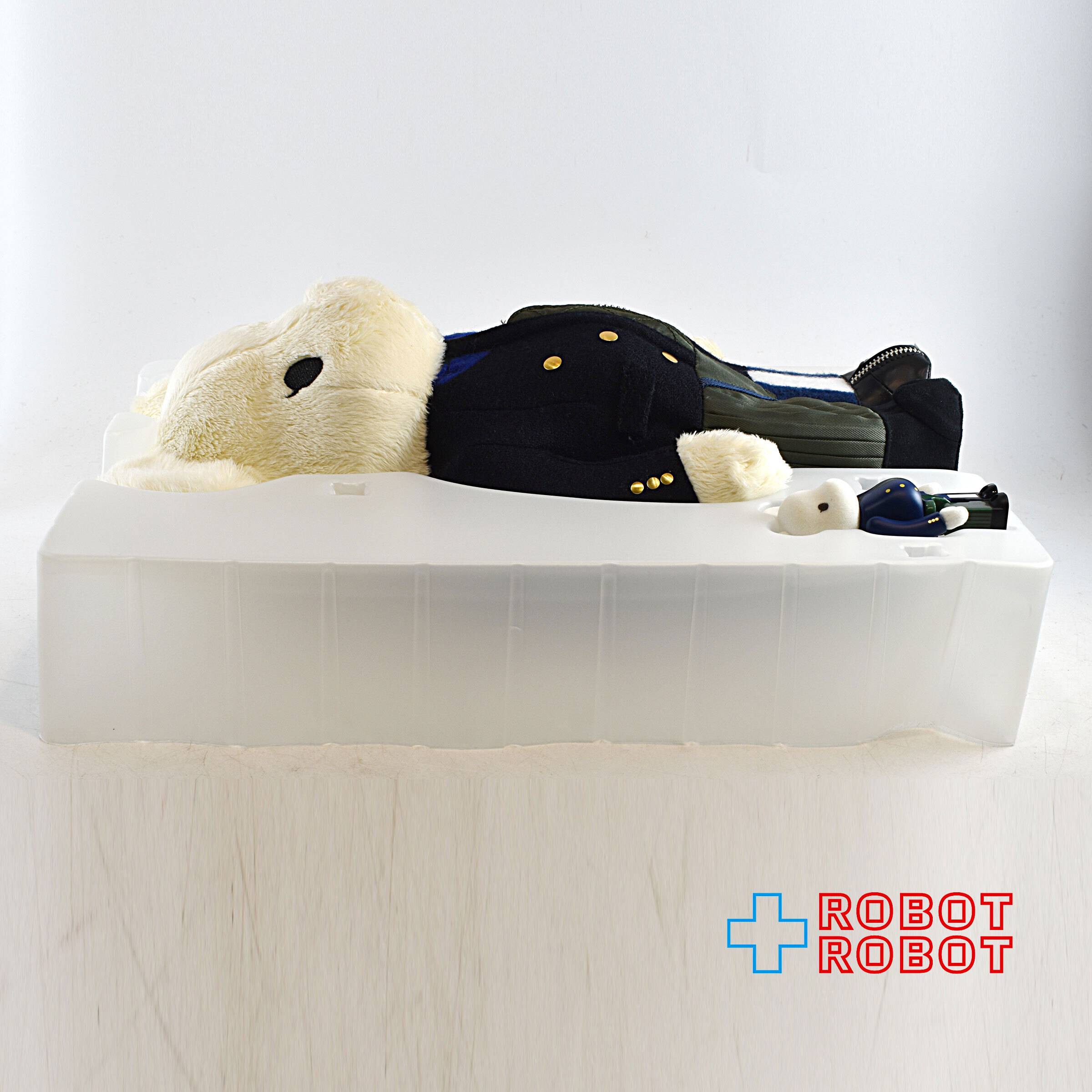 メディコム BE@RBRICK 100％ & 400% ベアブリック sacai サカイ 2018AW 開封品 入荷写真