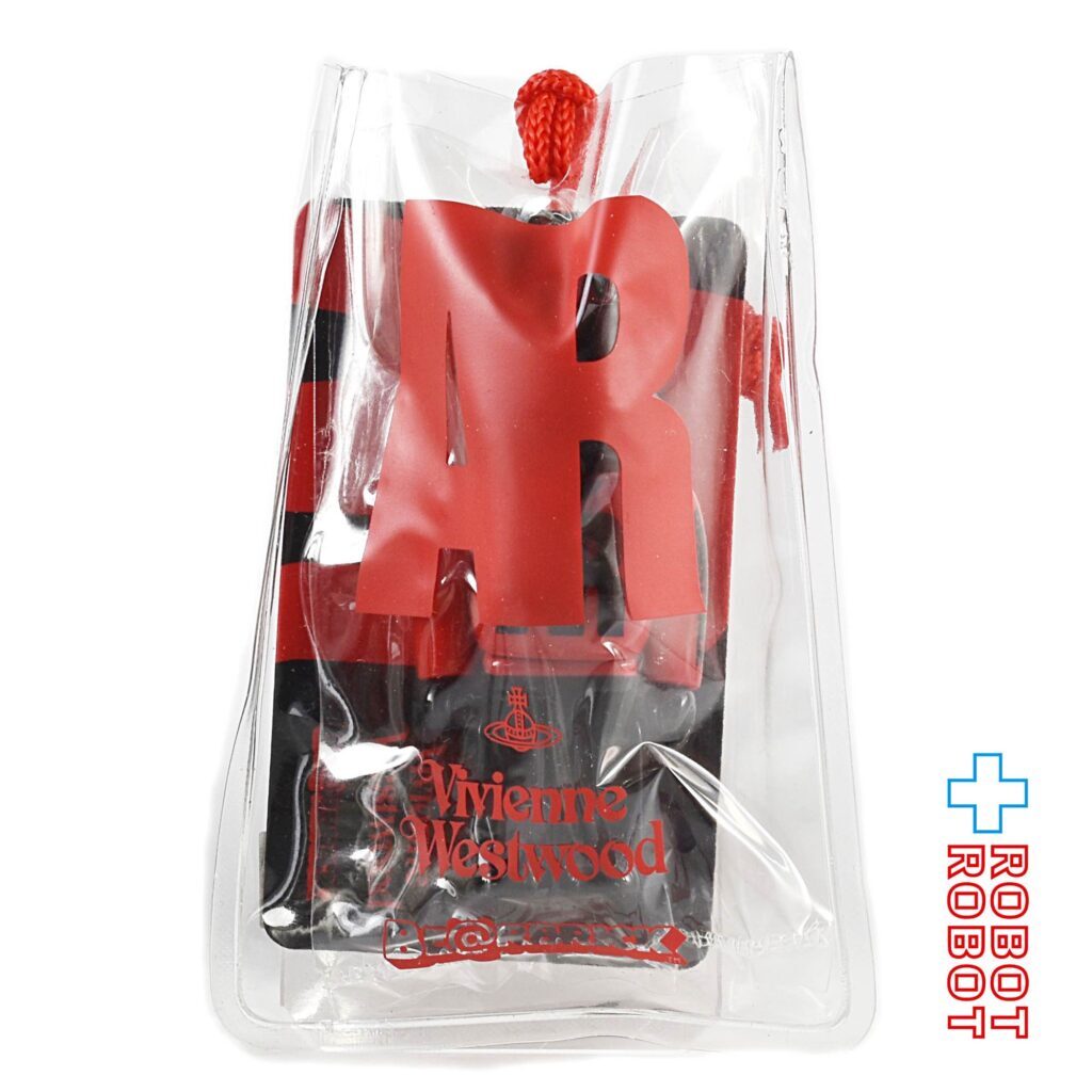 メディコム BE@RBRICK 100％ ベアブリック ヴィヴィアン・ウエストウッド展限定 ACTIVE RESISTANCE 入荷写真