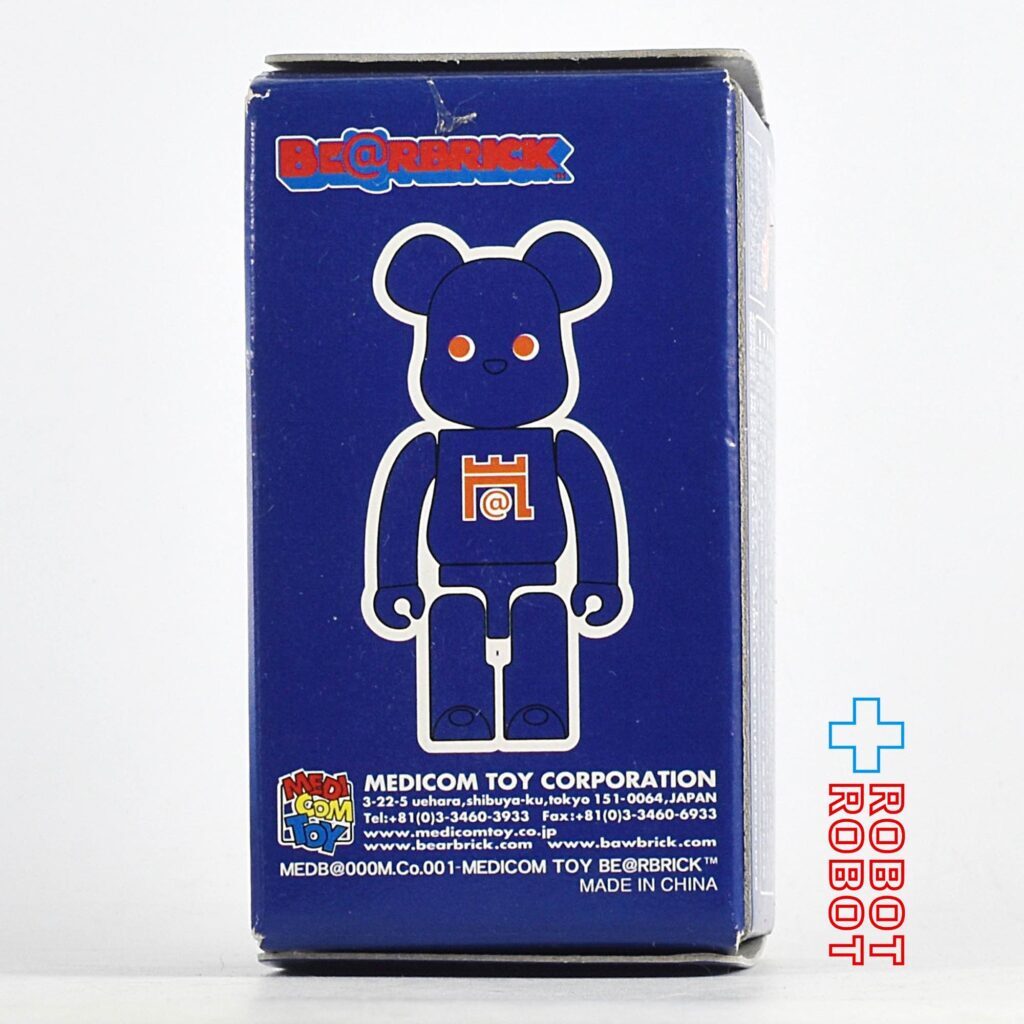 メディコム BE@RBRICK 100％ ベアブリック 嵐 PIKANCHI 入荷写真