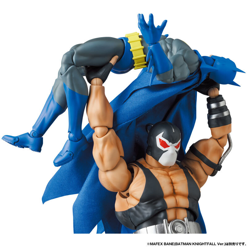 メディコム・トイ MAFEX マフェックス No.215 バットマン / ナイトクルイセイダー バットマン アクションフィギュア 未開封 入荷写真