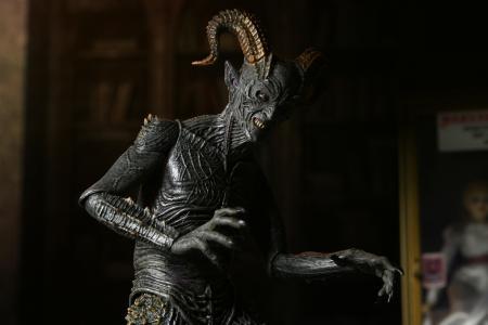 ネカ 死霊館 アナベル死霊館の人形 悪魔マルサス アルティメット 7インチ アクションフィギュア 未開封 入荷写真