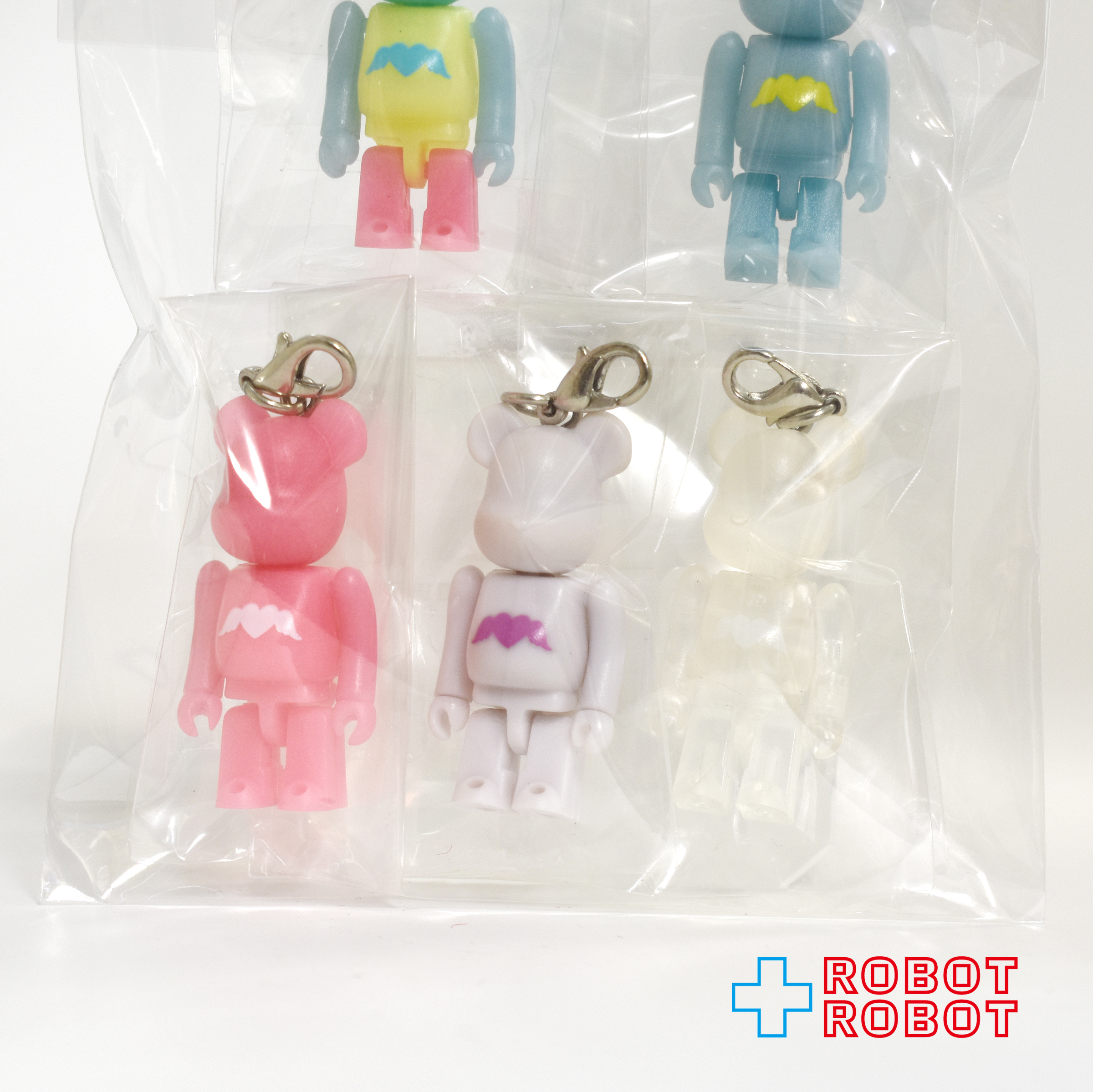 メディコム ベアブリック BE@RBRICK 50% 2004 クリスマス モスバーガー キーホルダー 全5体セット ４号店商品 入荷写真