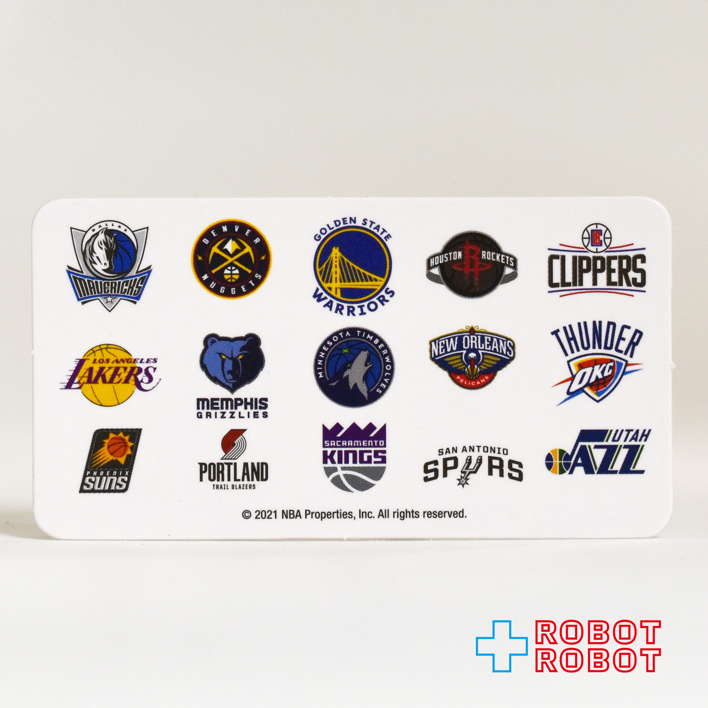 メディコム ベアブリック BE@RBRICK 100% [シリーズ42] HERO NBA 東地区 & 西地区 2体セット 未開封 ４号店商品 入荷写真
