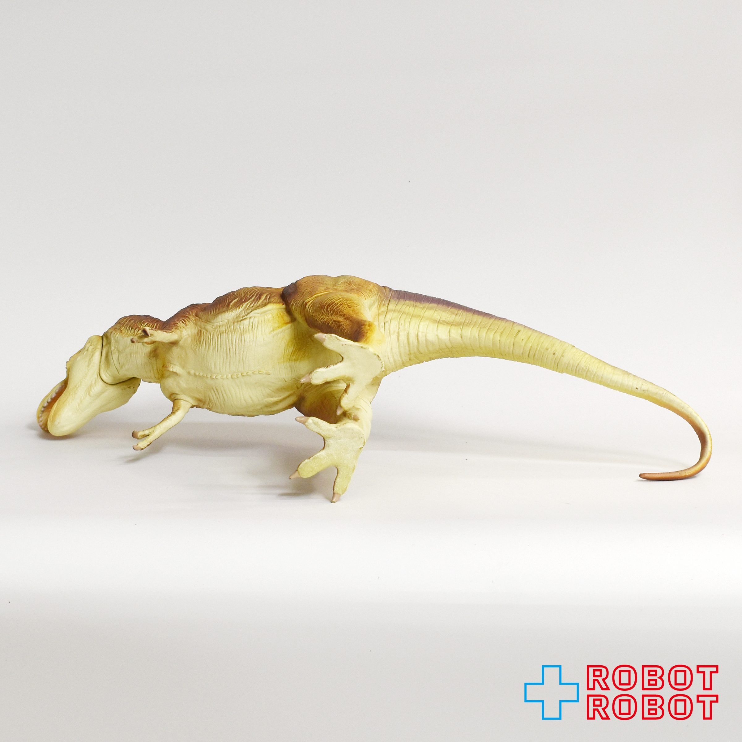 海洋堂 ダイノテイルズコレクション 1/20スケール ティラノサウルス (ブラウンカラー) ソフビフィギュア 入荷写真