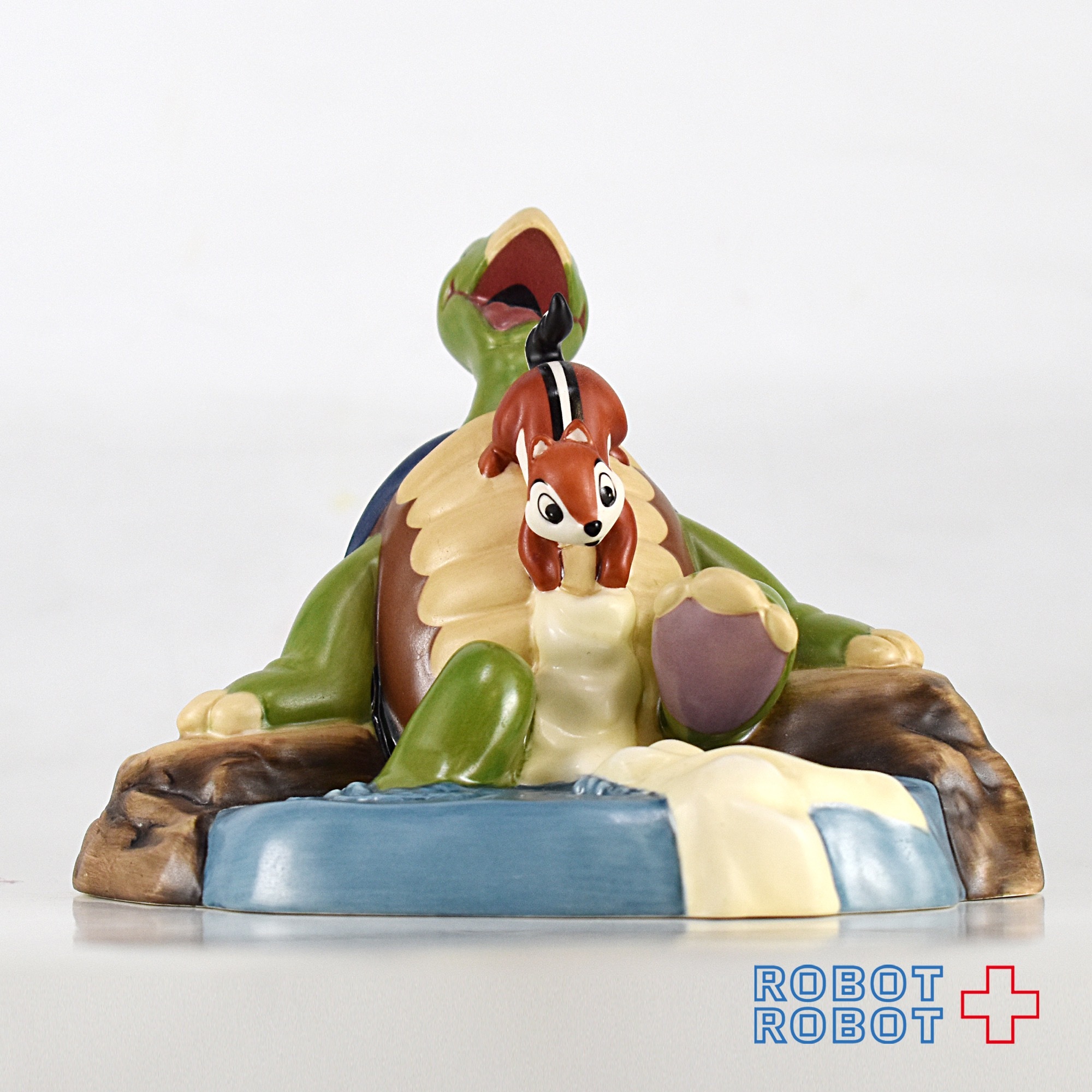 ディズニー WDCC 白雪姫 カメとシマリス 入荷写真