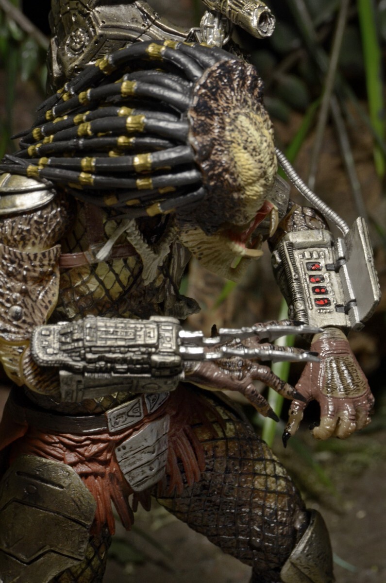 ネカ NECA プレデター ジャングルハンター・プレデター アルティメイト 7インチ アクションフィギュア 開封 入荷写真