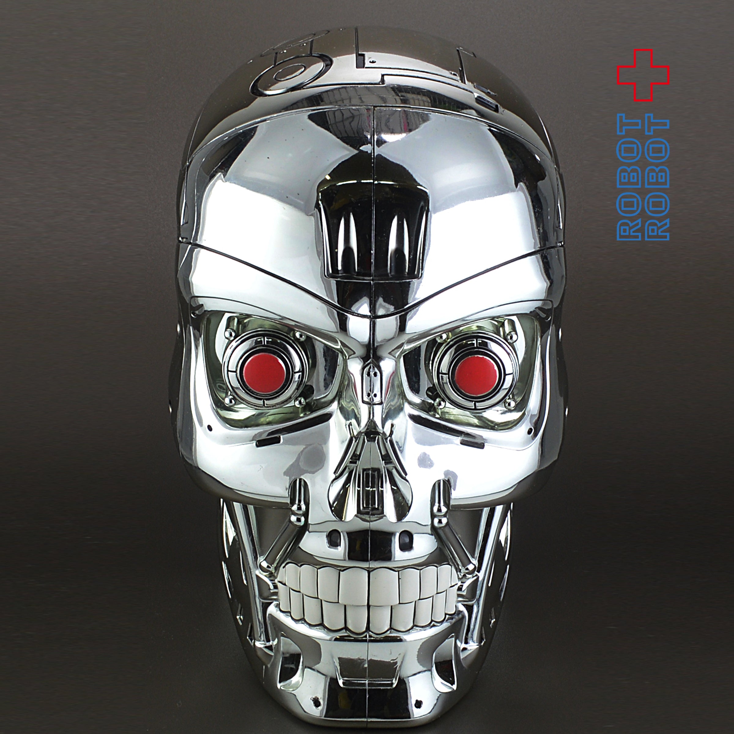 USJ ターミネーターT-800 エンドスケルトン・ヘッド クッキーケース 入荷写真