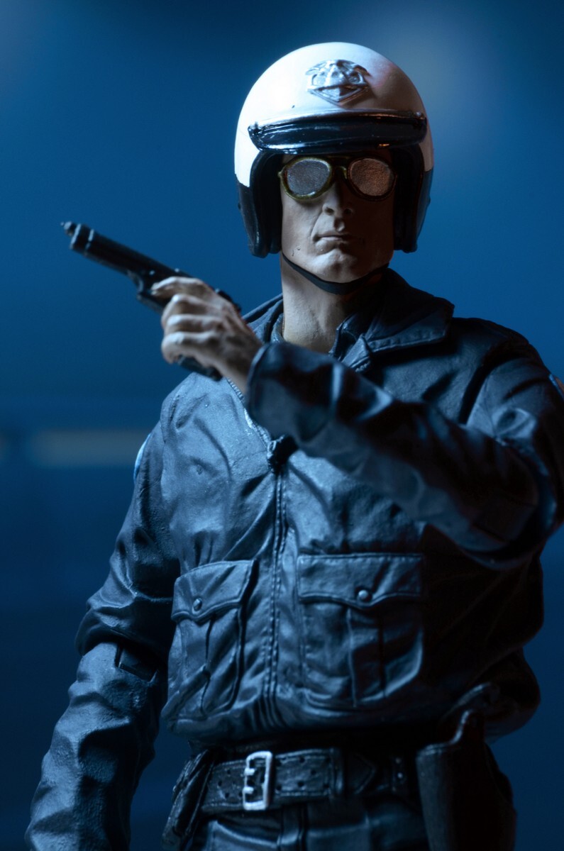 ネカ ターミネーター2 モーターサイクル・コップ T-1000 アルティメイト 7インチアクションフィギュア 未開封 入荷写真