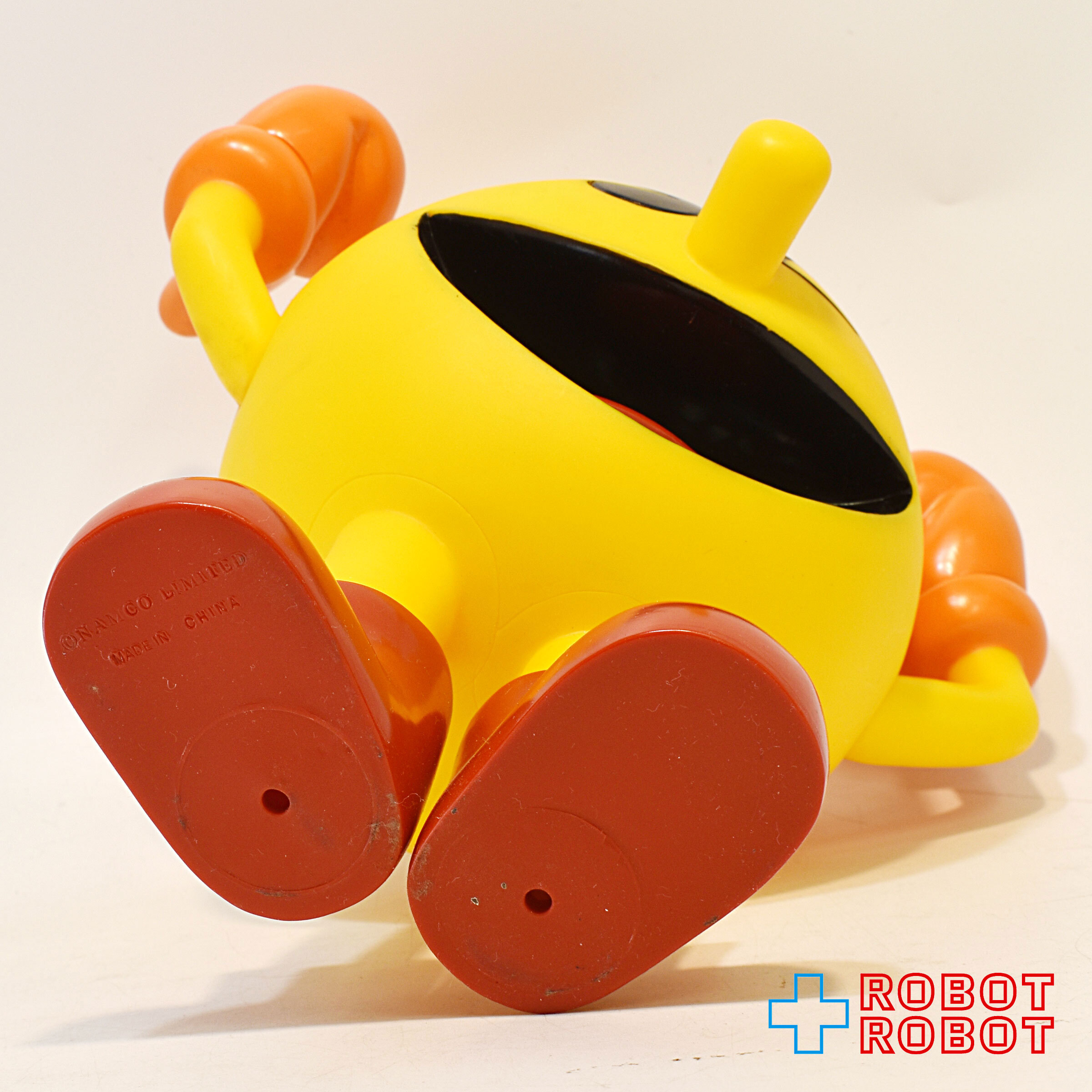 ナムコ でっかいナムコ超殿堂貯金箱 パックマン PACMAN 入荷写真