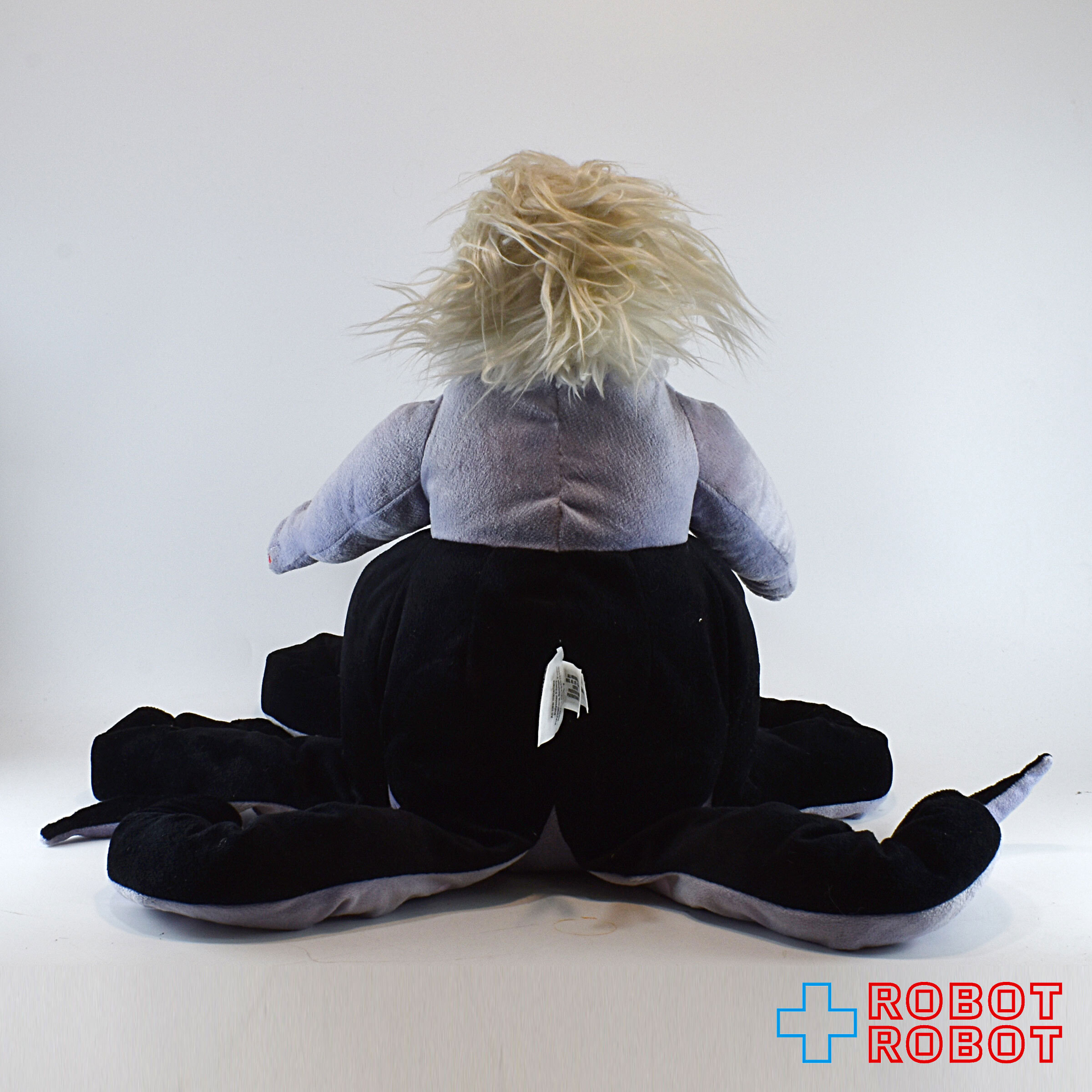 ディズニーストア リトルマーメイド アースラ ぬいぐるみ 入荷写真