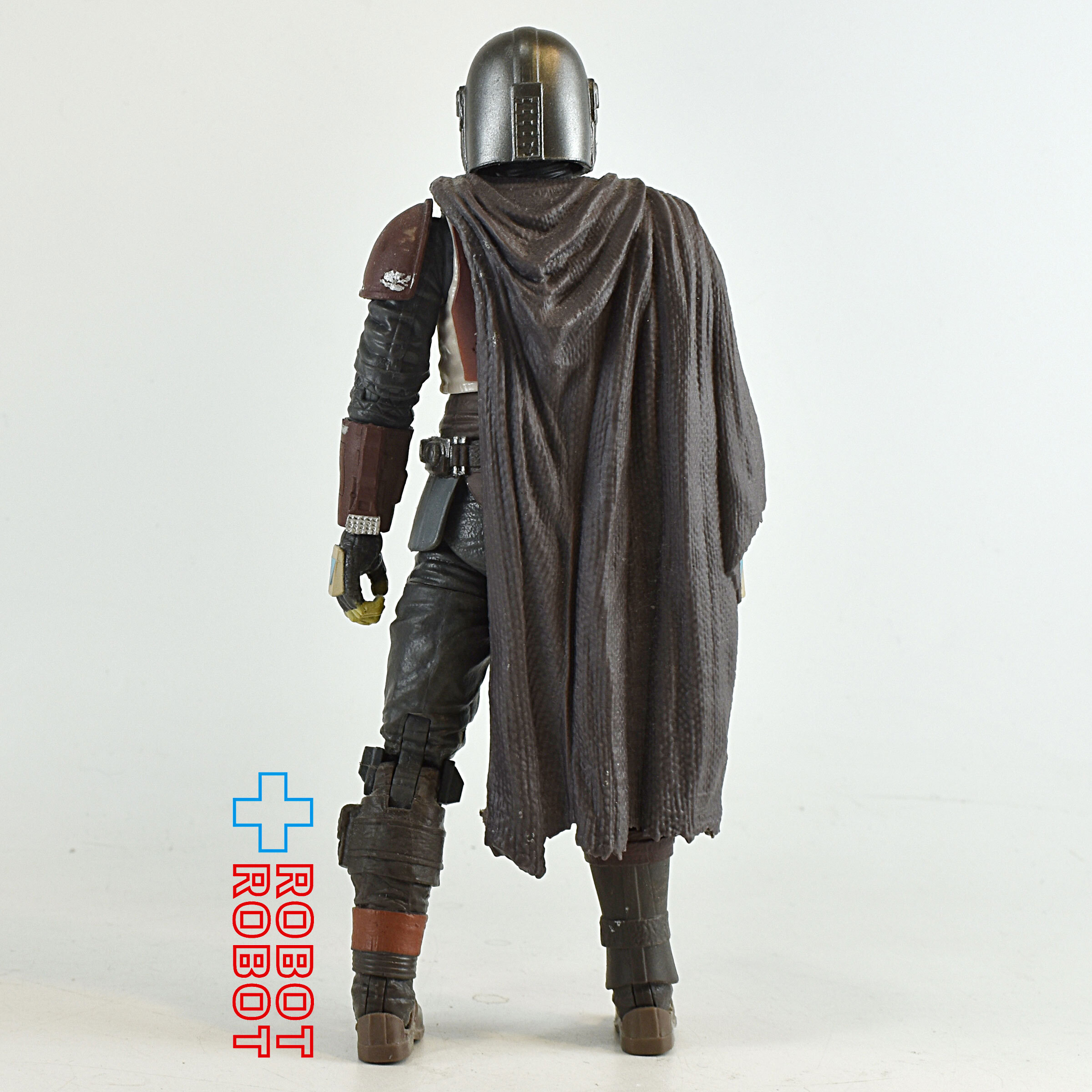 スター・ウォーズ ブラックシリーズ 2019 #94 マンダロリアン 6インチフィギュア ルース完品 入荷写真