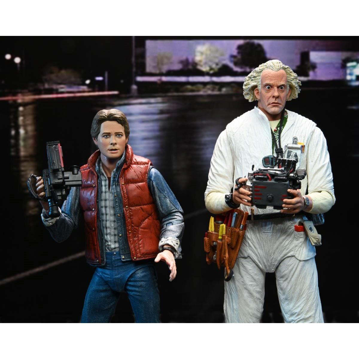 NECA バック・トゥ・ザ・フューチャー ドク エメット・ブラウン 1985 アルティメット 7インチ アクションフィギュア 未開封 入荷写真