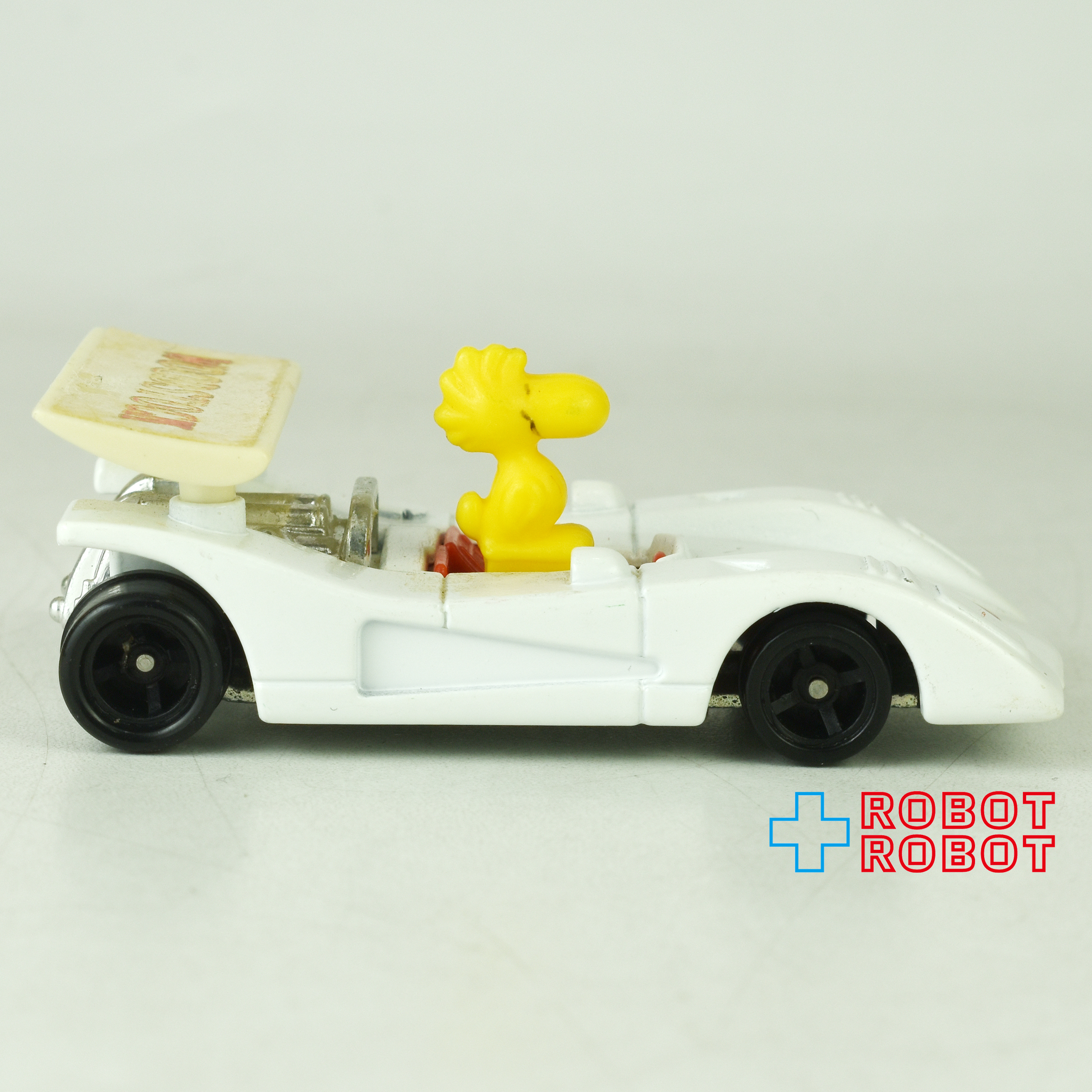 スヌーピー ウッドストック・イン・ホワイトレーサー ダイキャスト ミニカー メイド・イン・ホンコン ルース 入荷写真
