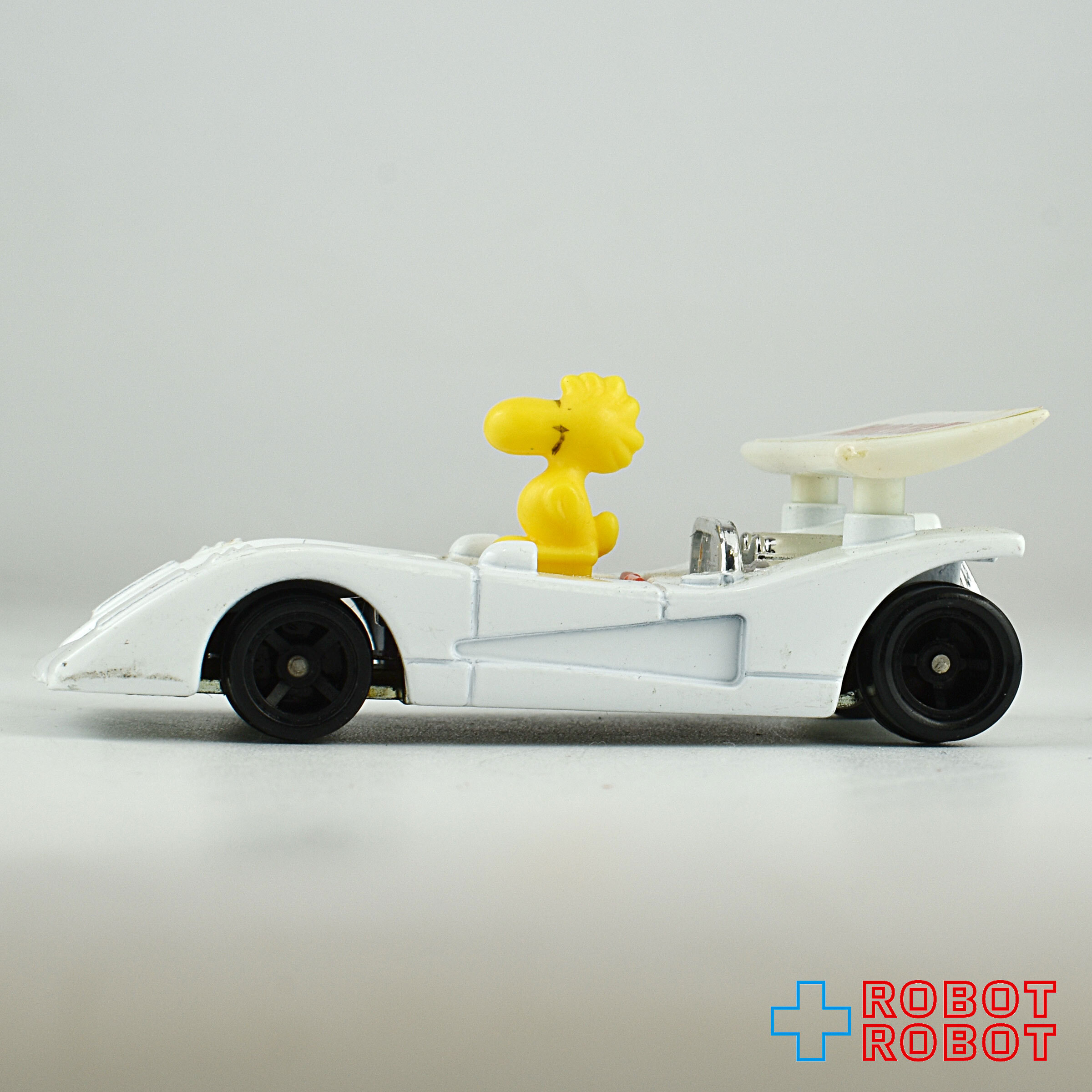 スヌーピー ウッドストック・イン・ホワイトレーサー ダイキャスト ミニカー メイド・イン・ホンコン ルース 入荷写真