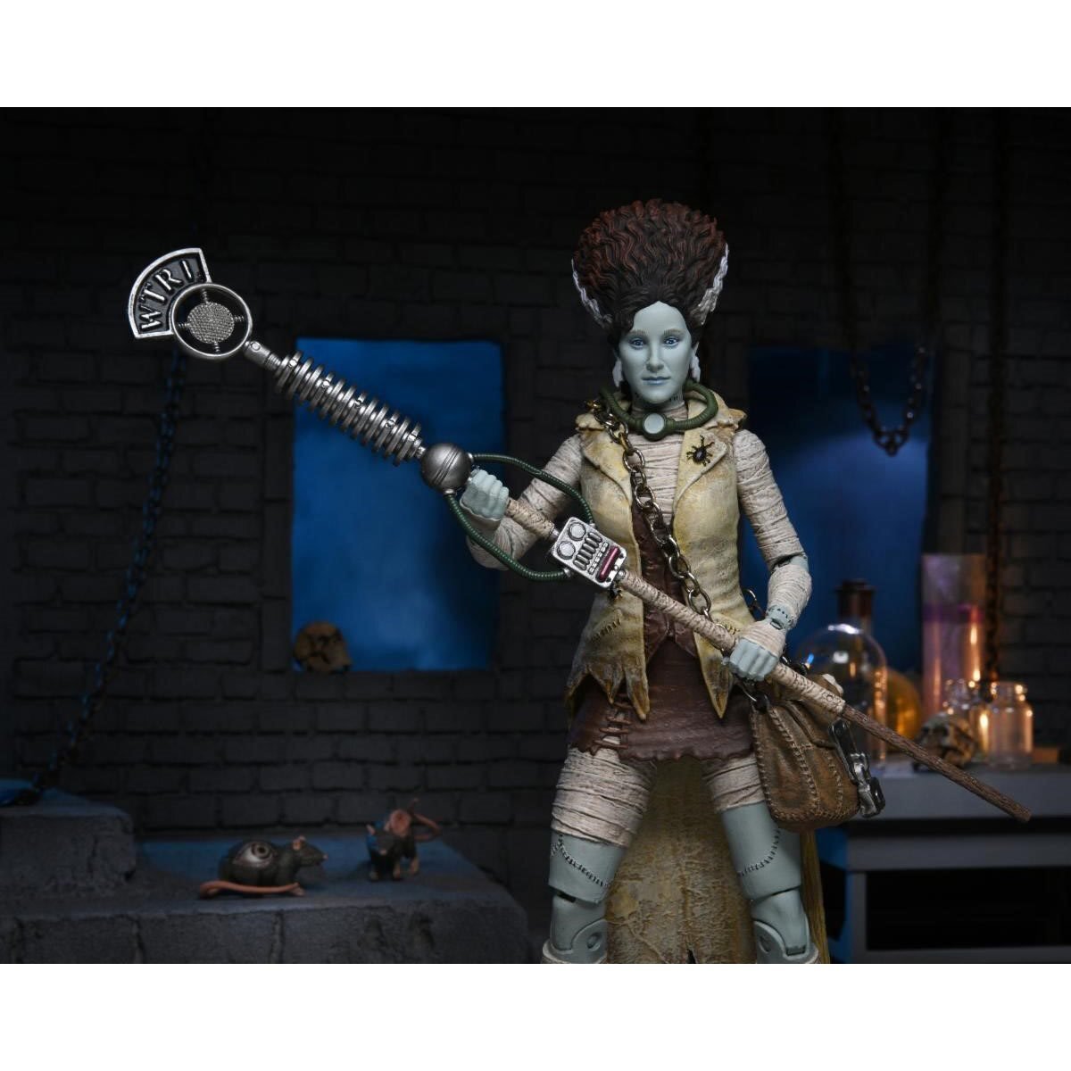 ネカ TMNT タートルズ ユニバーサル・モンスター エイプリル as フランケンシュタイの花嫁 アルティメット 7インチ アクションフィギュア 未開封 入荷写真