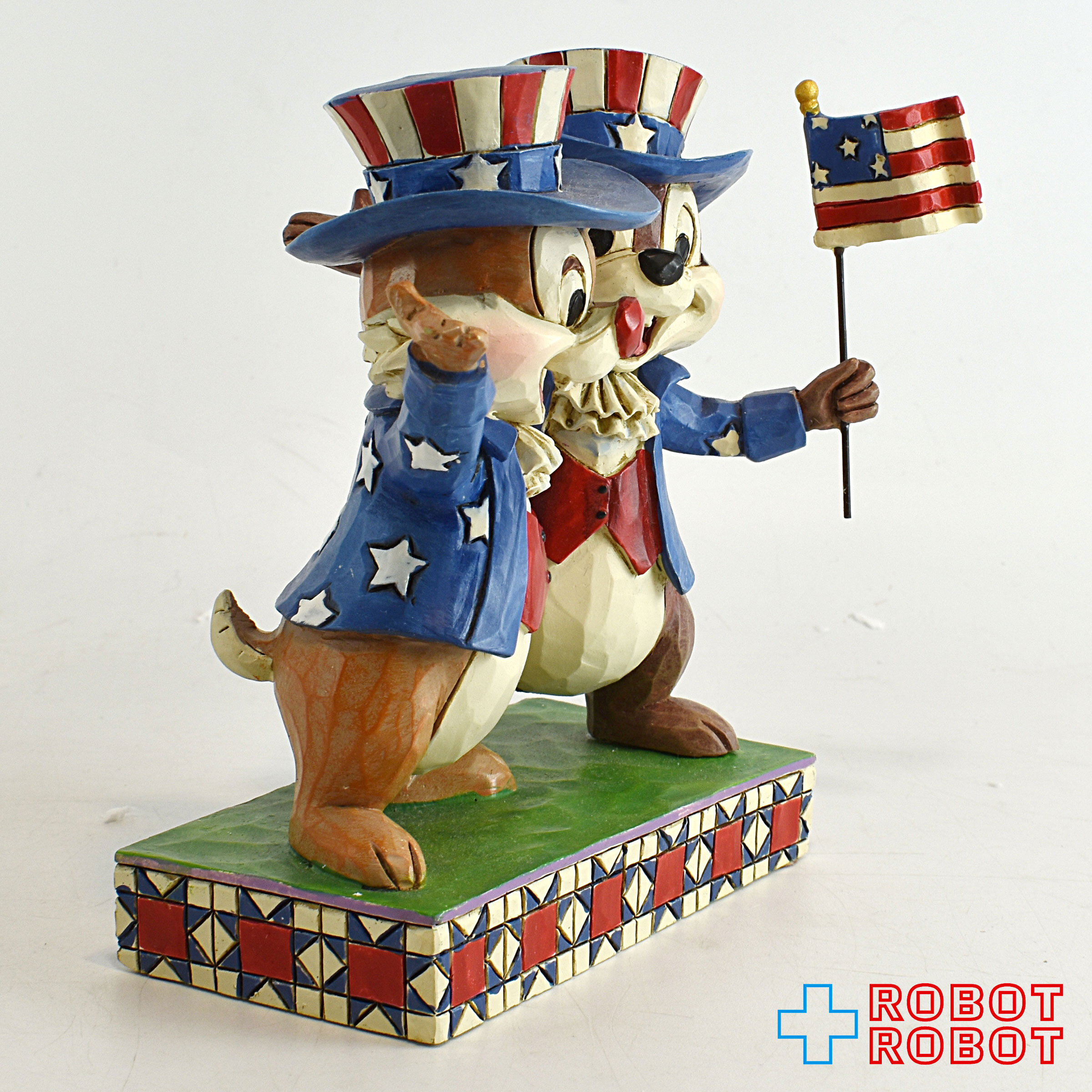 ディズニー・トラディション ジム・ショア エネスコ チップとデール Hooray For The USA 箱付き 入荷写真