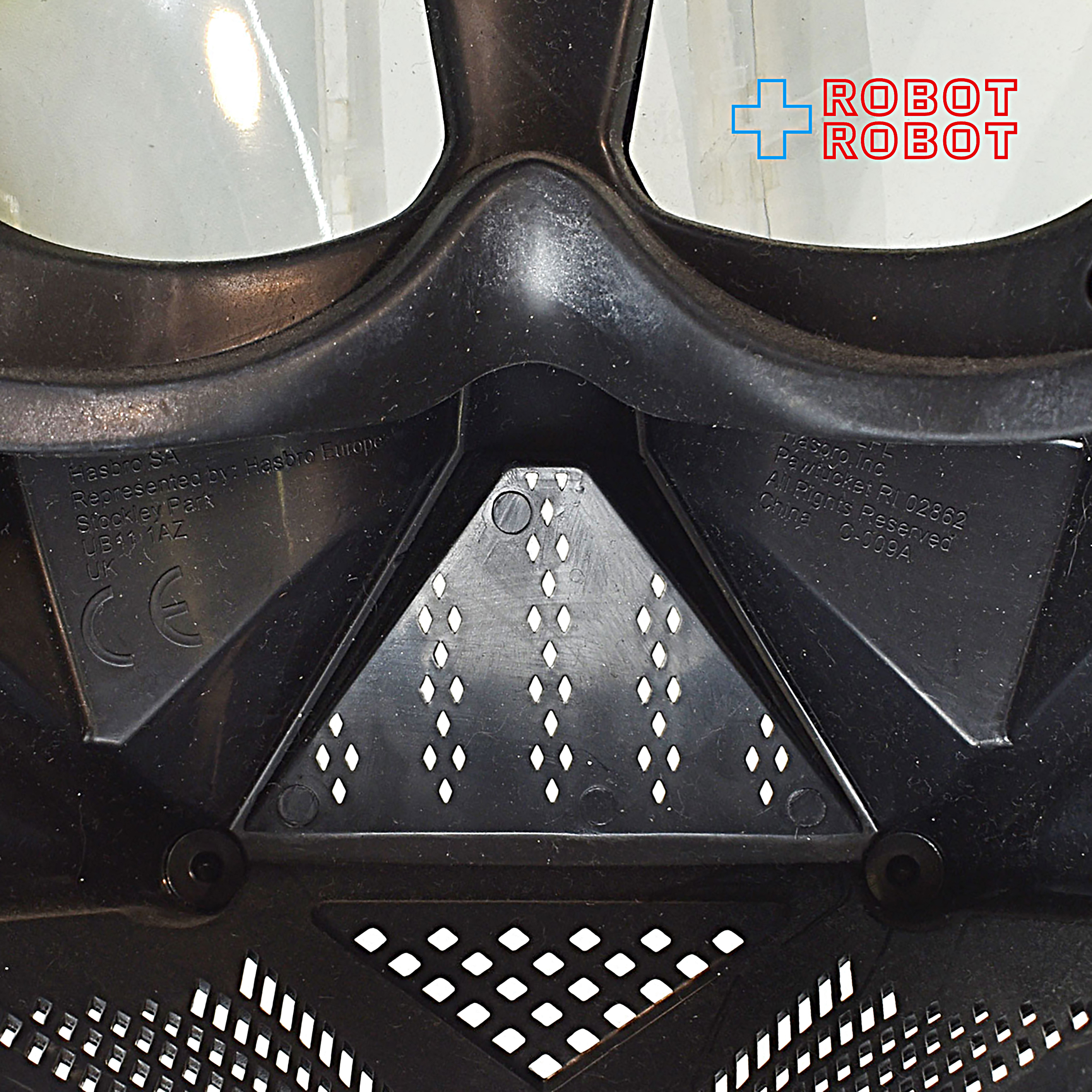 ハズブロ スター・ウォーズ ダース・ベイダー マスク 入荷写真