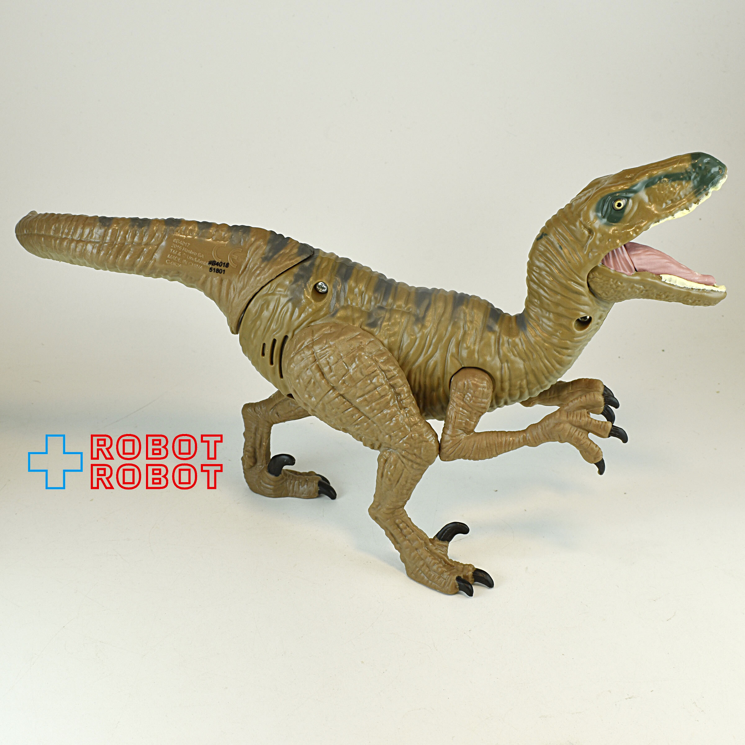ハズブロ ジュラシック・ワールド ヴェロキラプトル デルタ アクションフィギュア 2015 サウンドギミック付き 入荷写真