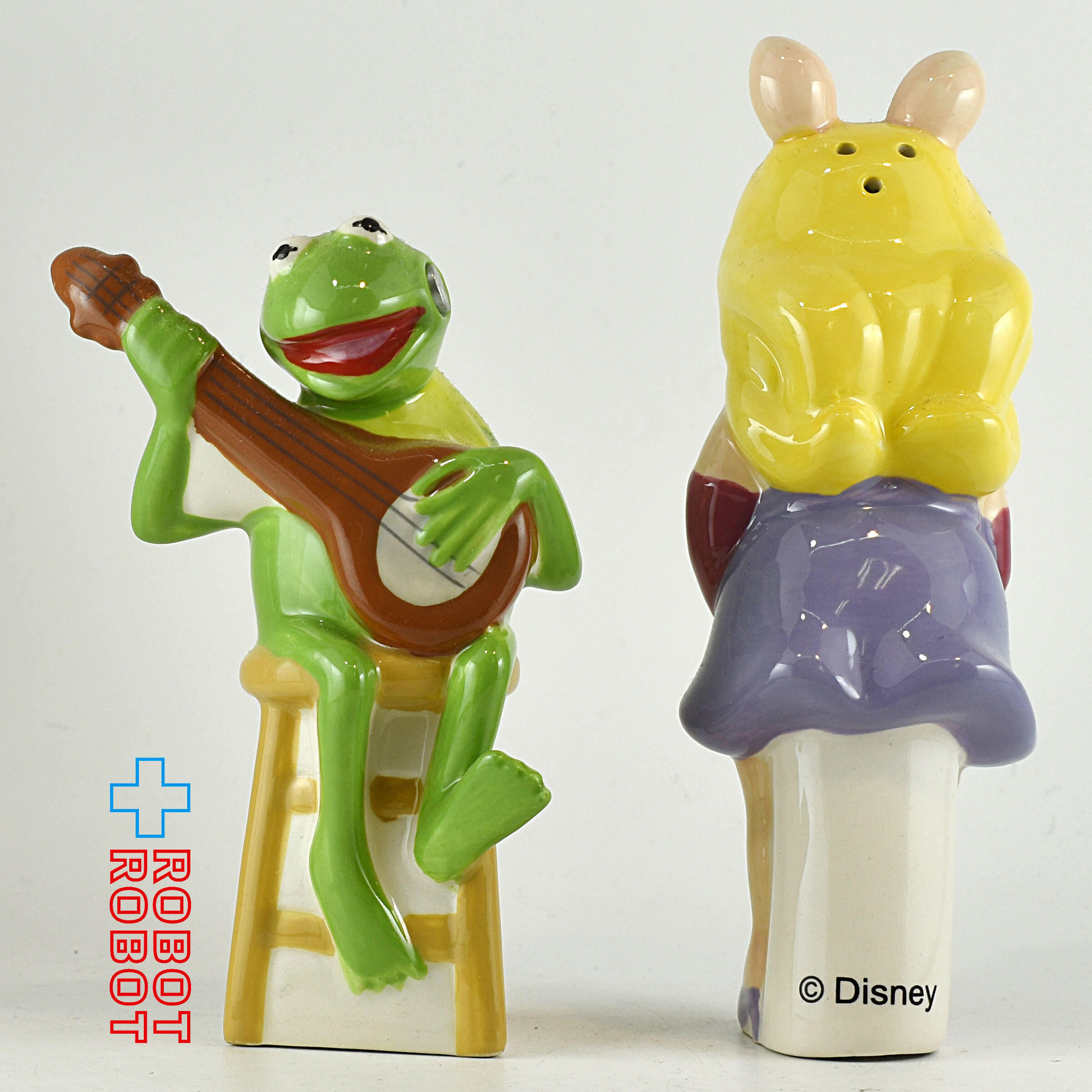 マペッツ ミス・ピギー キッシング カーミット マグネティック ソルト & ペッパー シェイカーズ 箱入 入荷写真