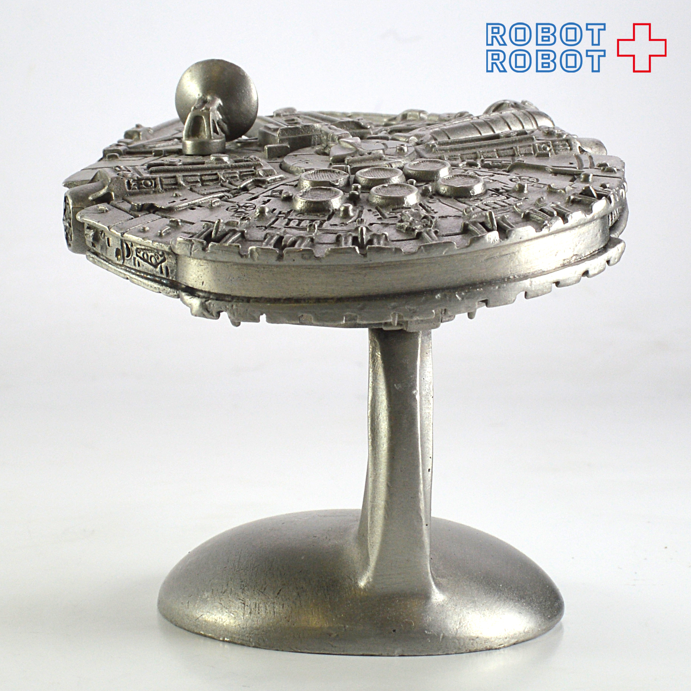 スター・ウォーズ ロークリフ 限定版ミレニアム・ファルコン 台座付ピューターフィギュア 入荷写真