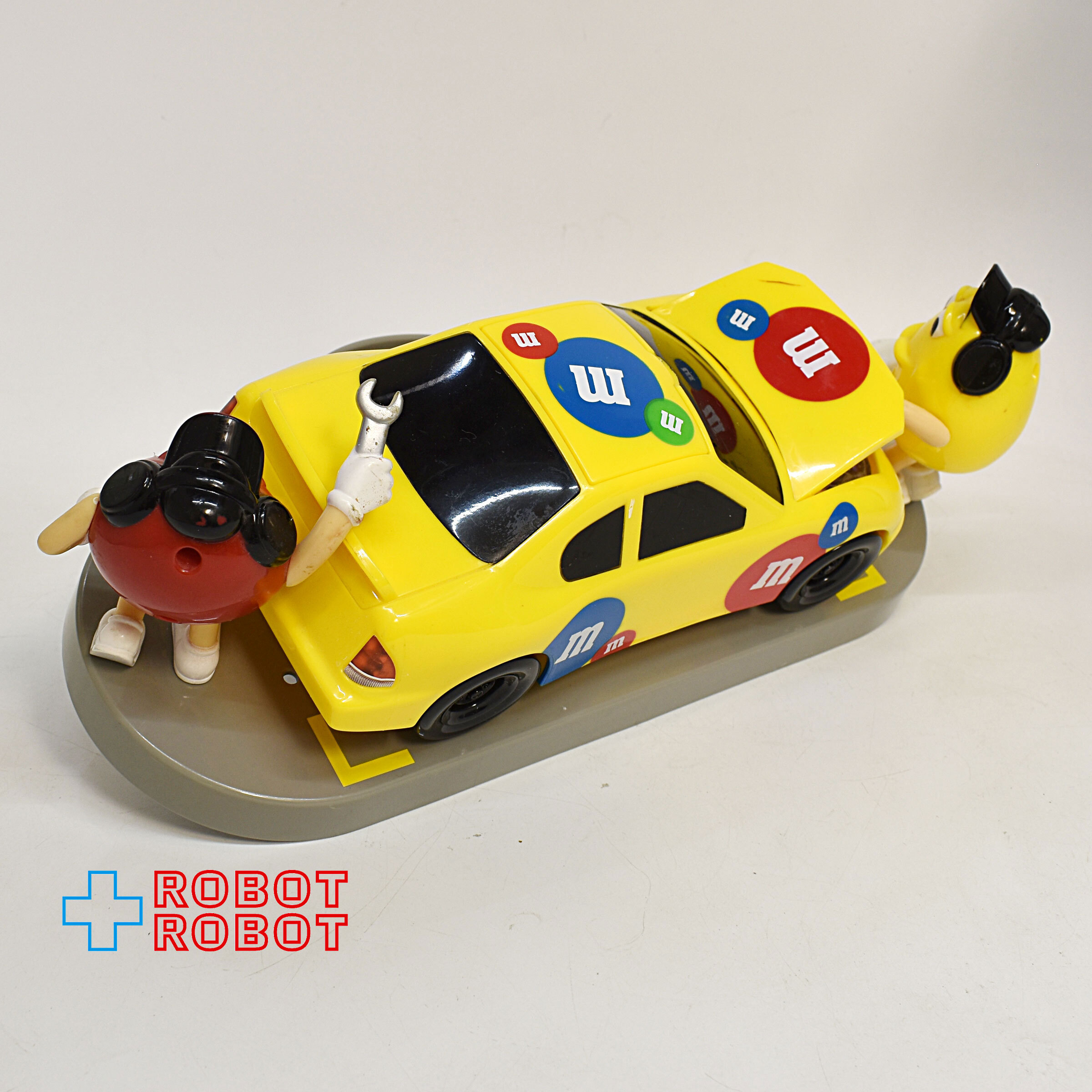 M&M's ディスペンサー アンダー・ザ・フード 黄色いレーシングカー エムアンドエムズ 企業物 入荷写真