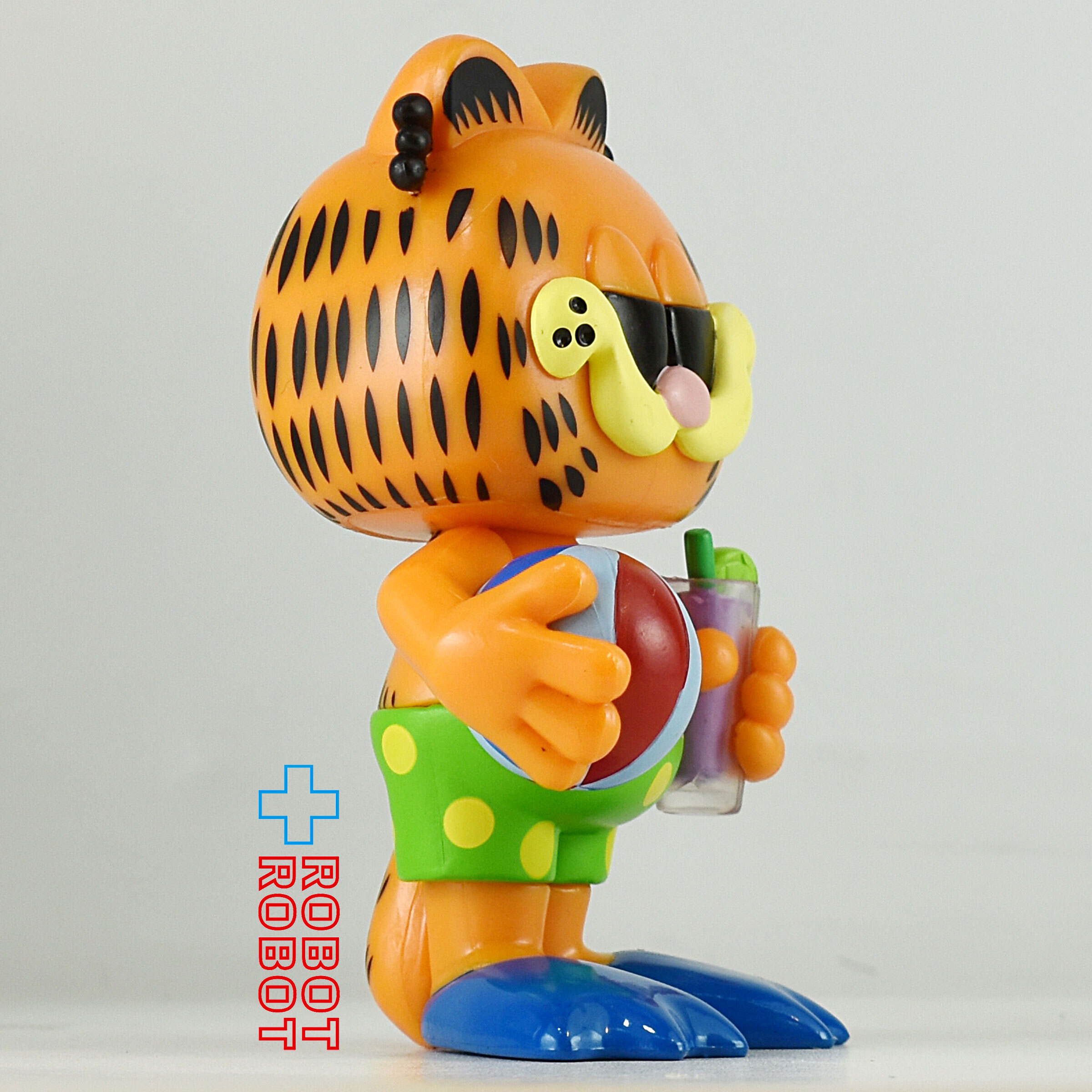 ファンコ SODA ソーダ缶 ガーフィールド ビニールフィギュア 缶入り 入荷写真