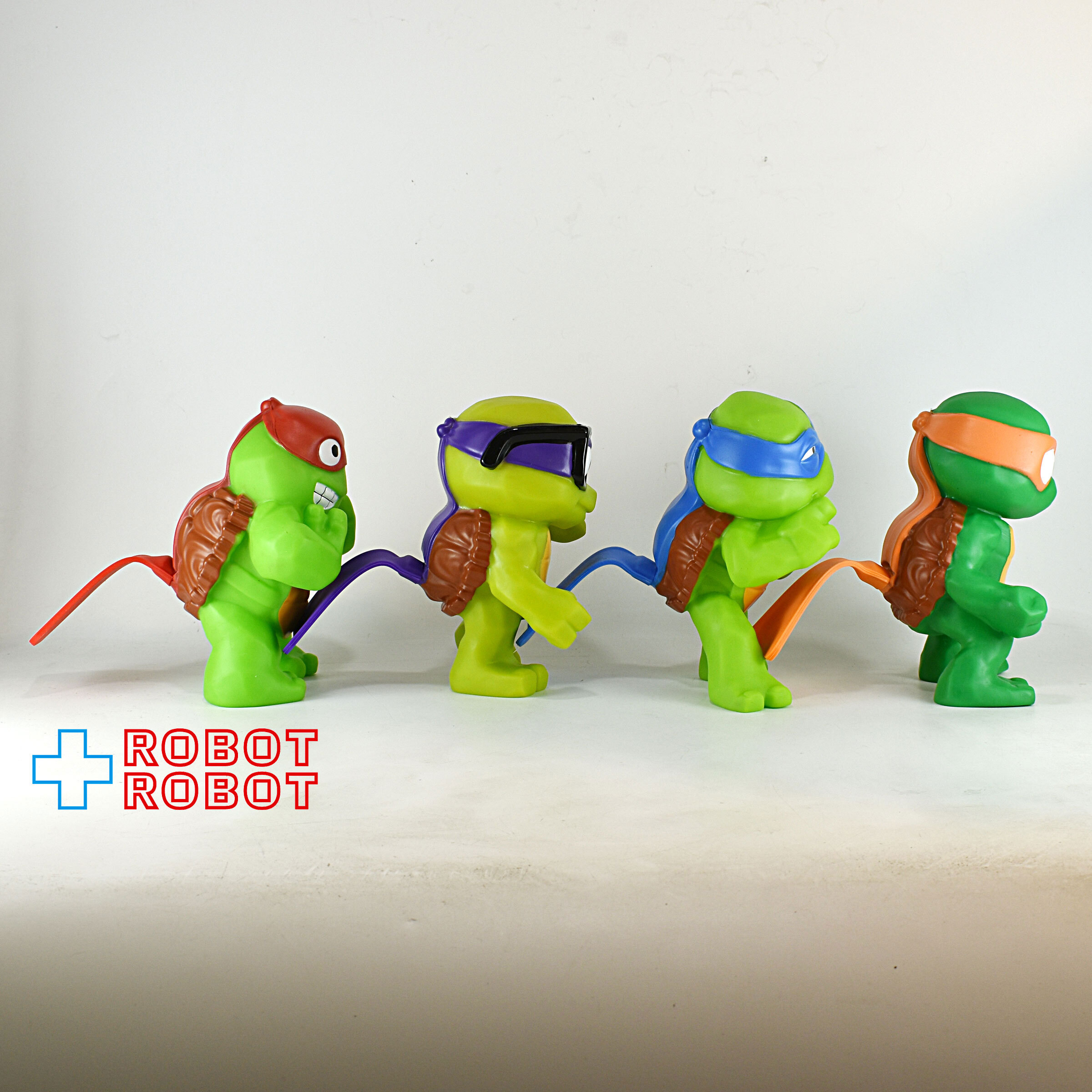 プレイメイツ タートルズ ミュータント・パニック！TMNT こどもタートル おならソフビ ４体セット 入荷写真