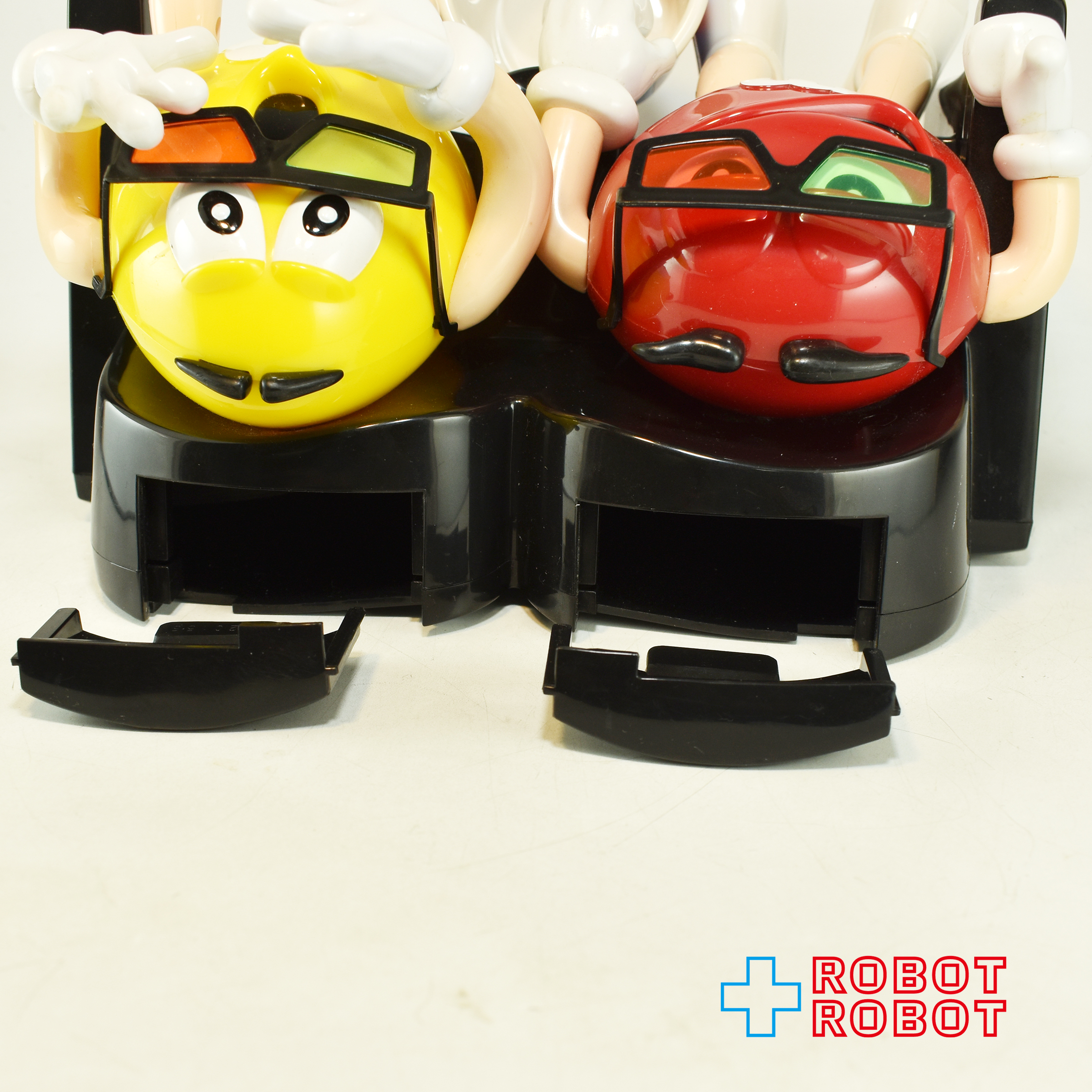 M&M's ディスペンサー 3Dムービー カウチ 黒 限定レアカラー 企業物 入荷写真